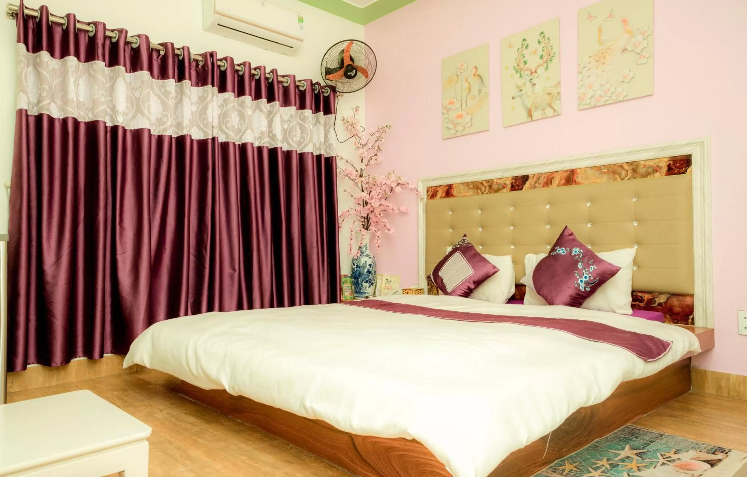 Bedroom, Bed in Mio Hotel