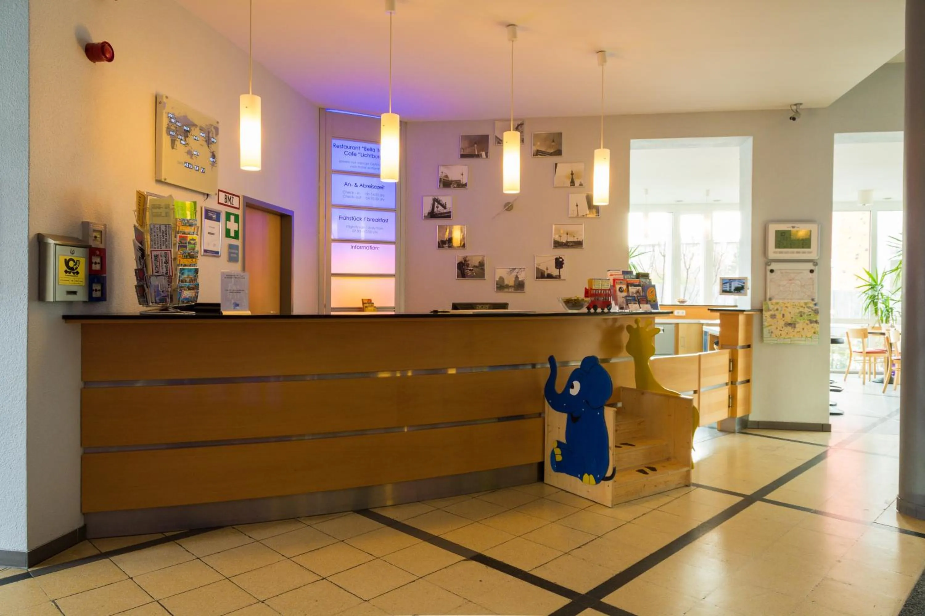 Lobby or reception in Familienhotel Citylight