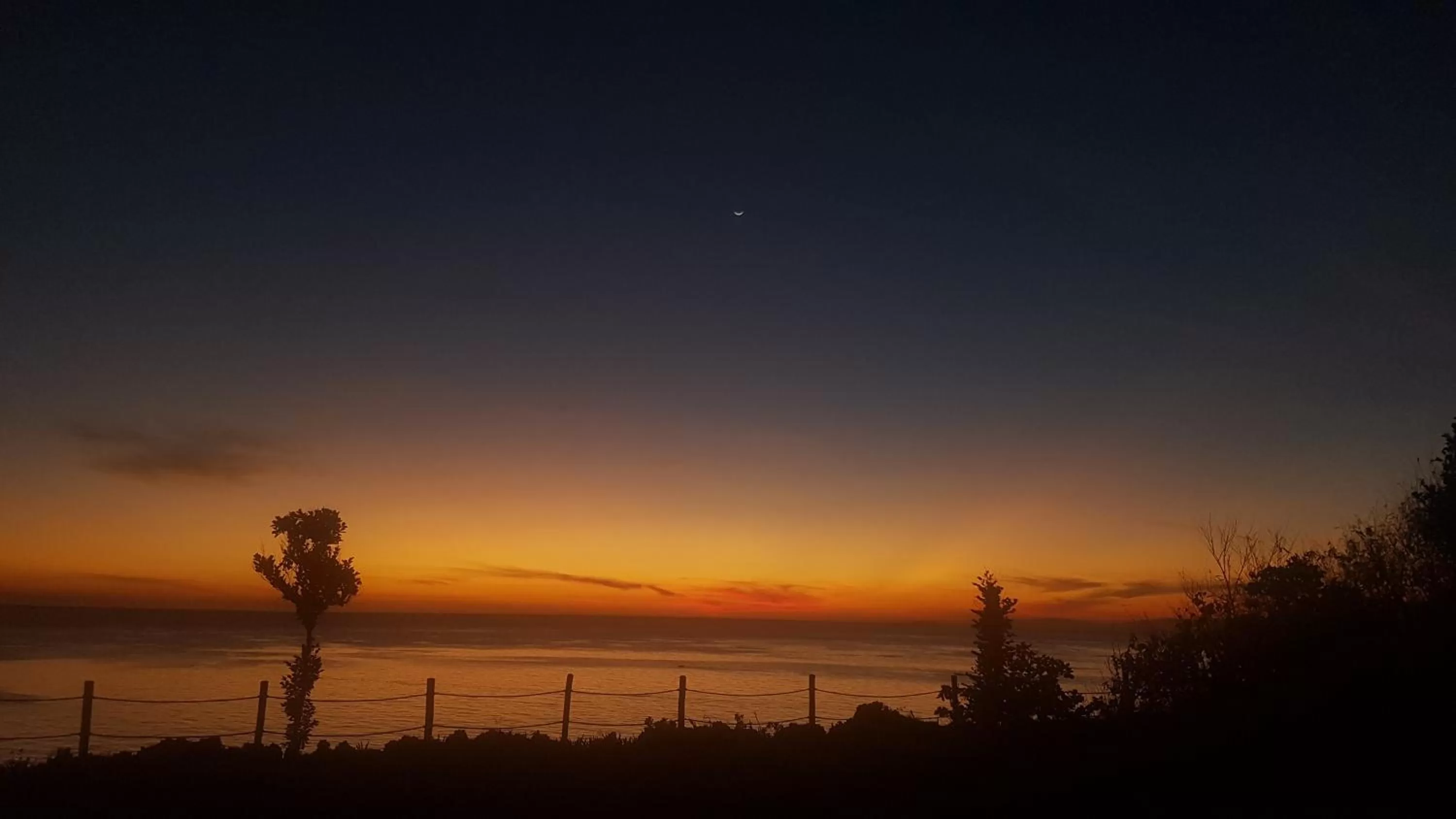 Sunset in Emocion guesthouse