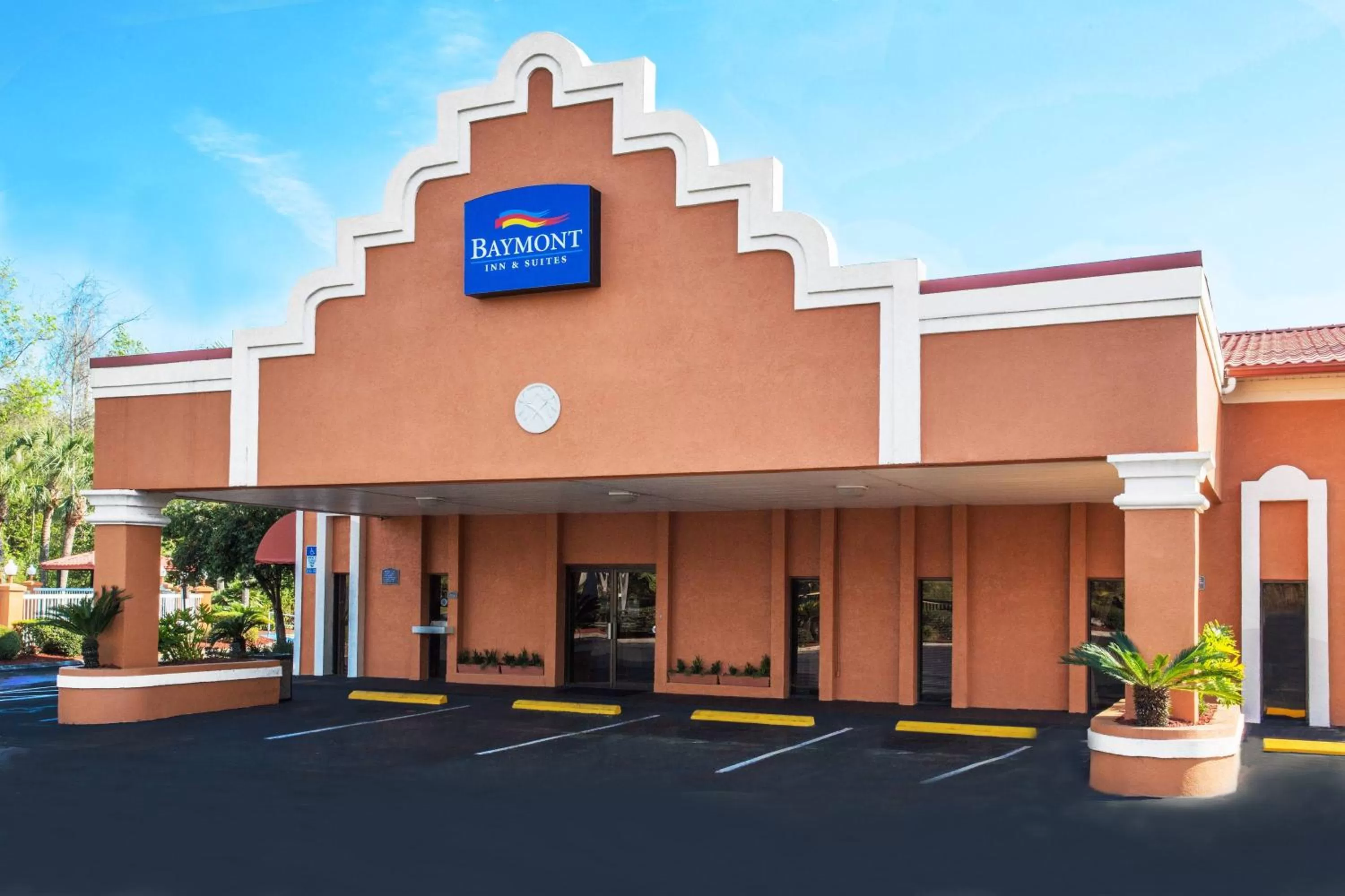 Baymont by Wyndham Lake City I-75