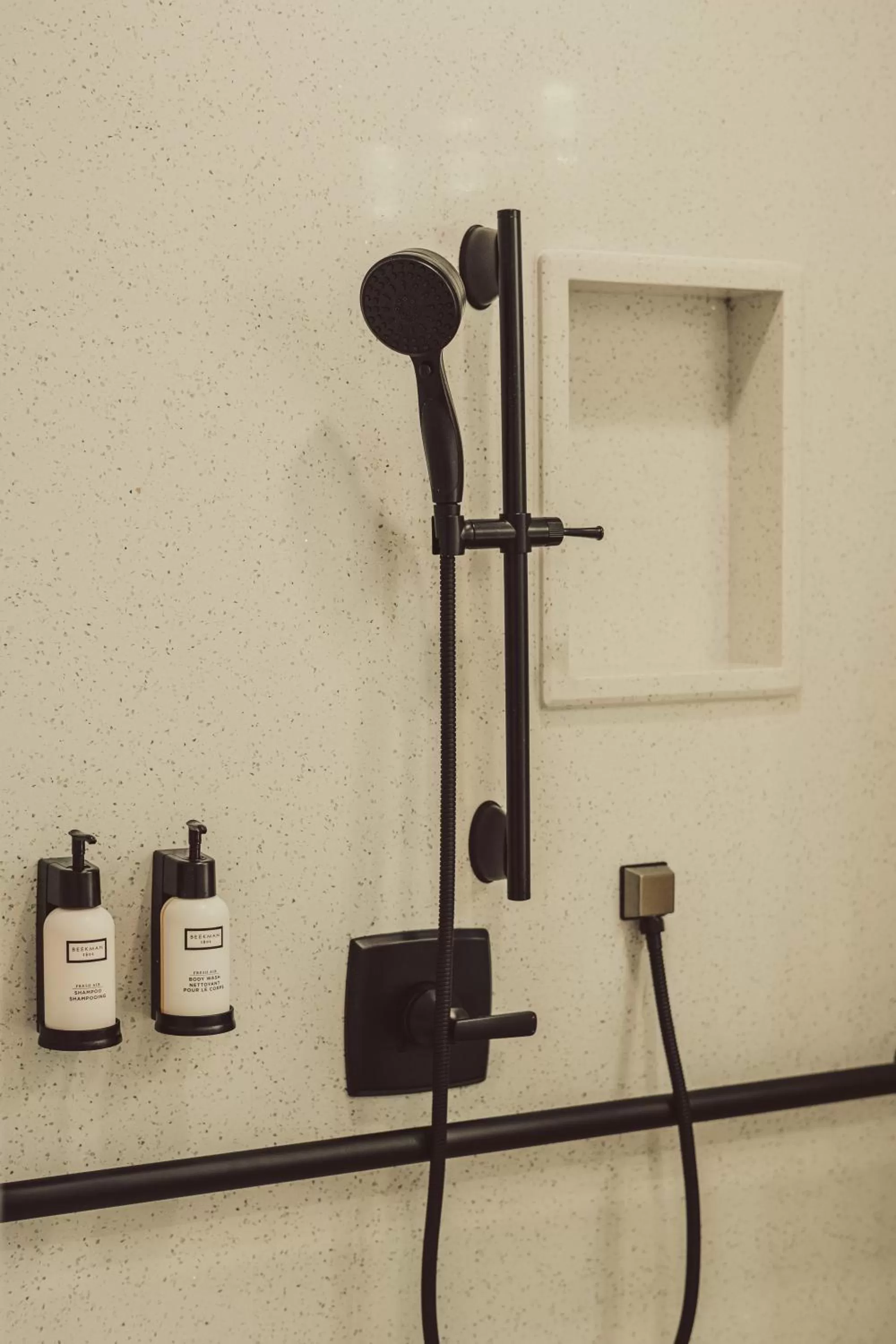 Shower in Blufftop Inn & Suites - Wharf/Restaurant District