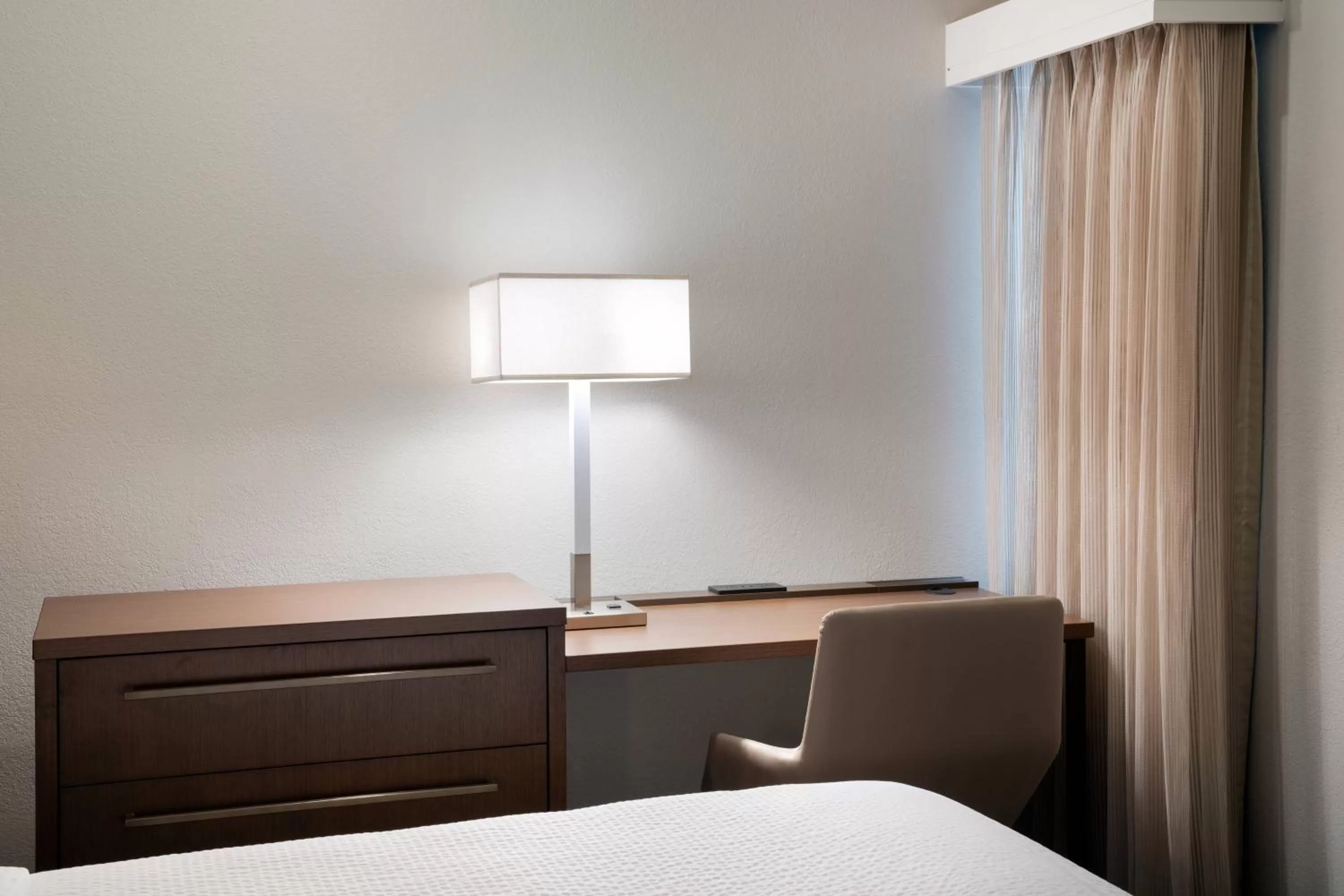Bedroom, Bed in Residence Inn by Marriott Las Vegas Convention Center
