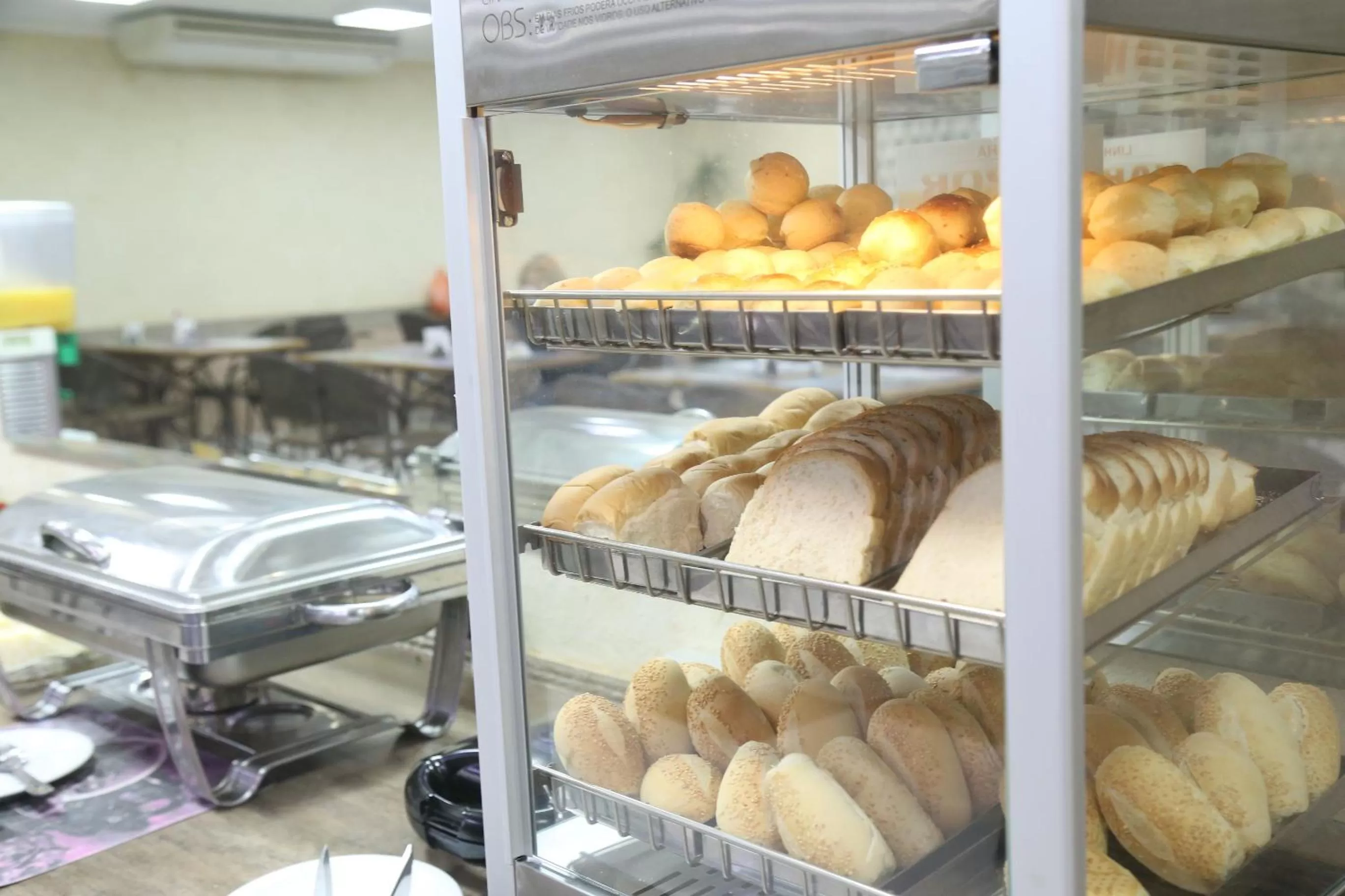 Food in Larison Executive - by Easy Hotéis