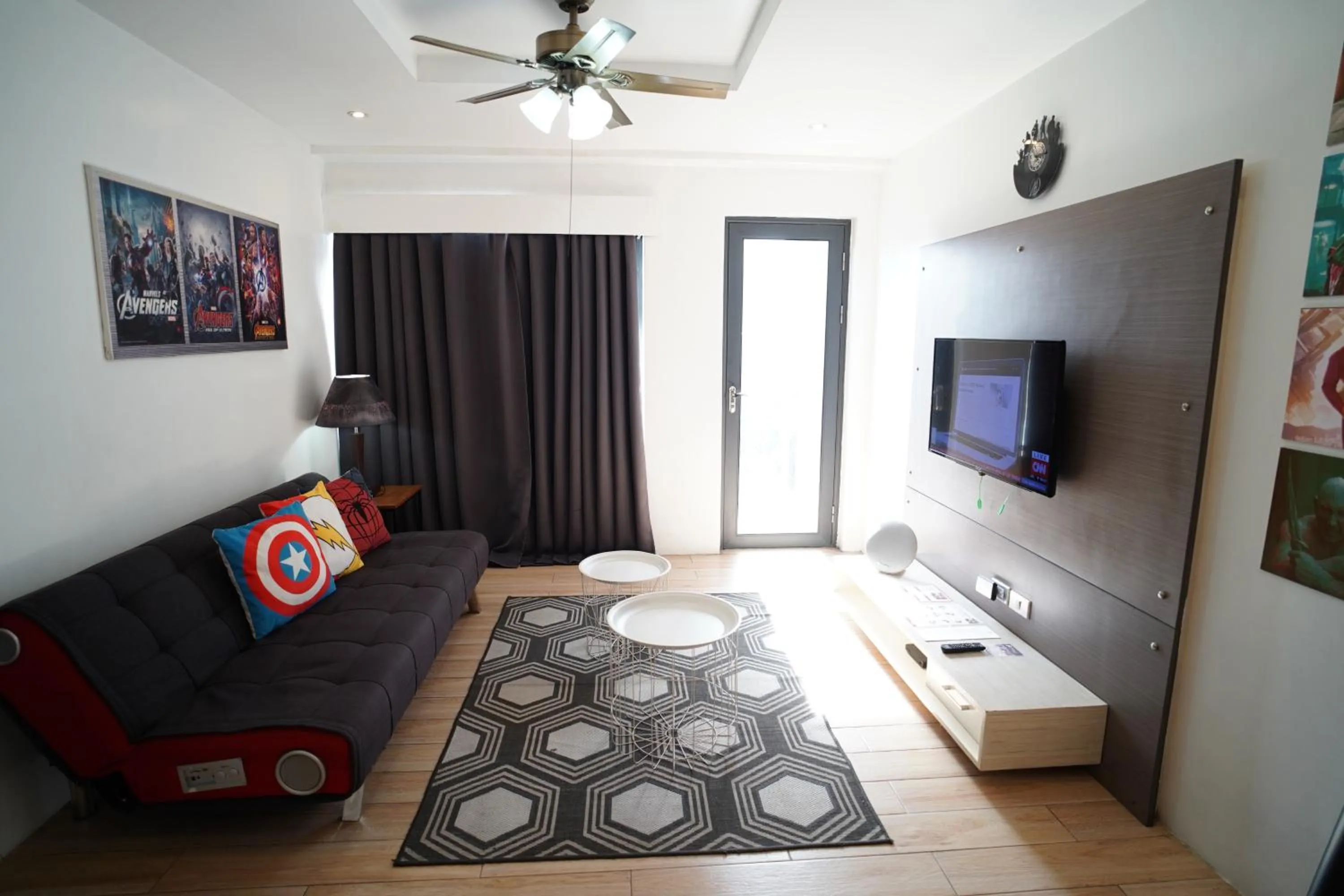 TV and multimedia, Bed in Heroes Hotel