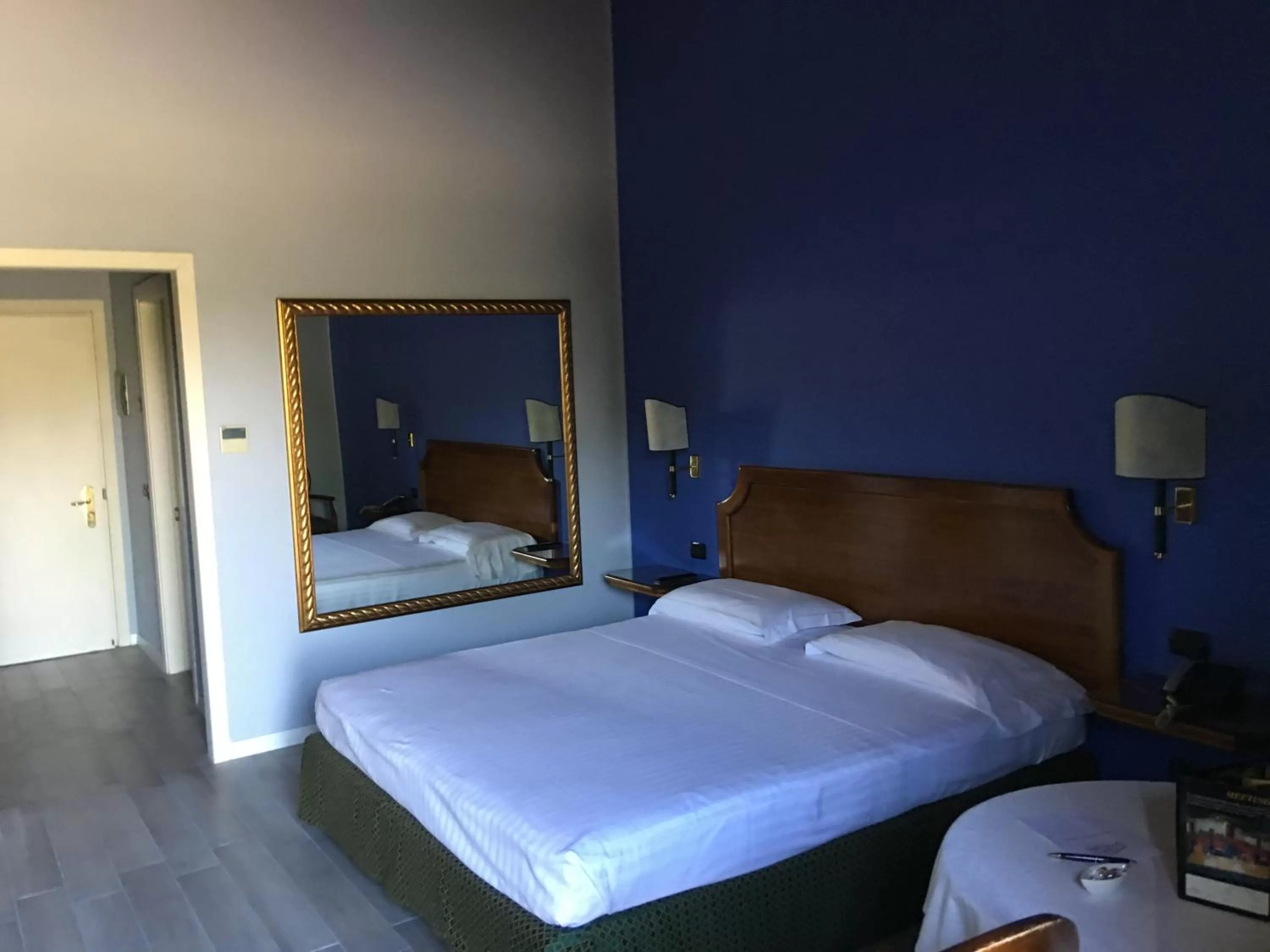 Photo of the whole room, Bed in Hotel Don Carlo