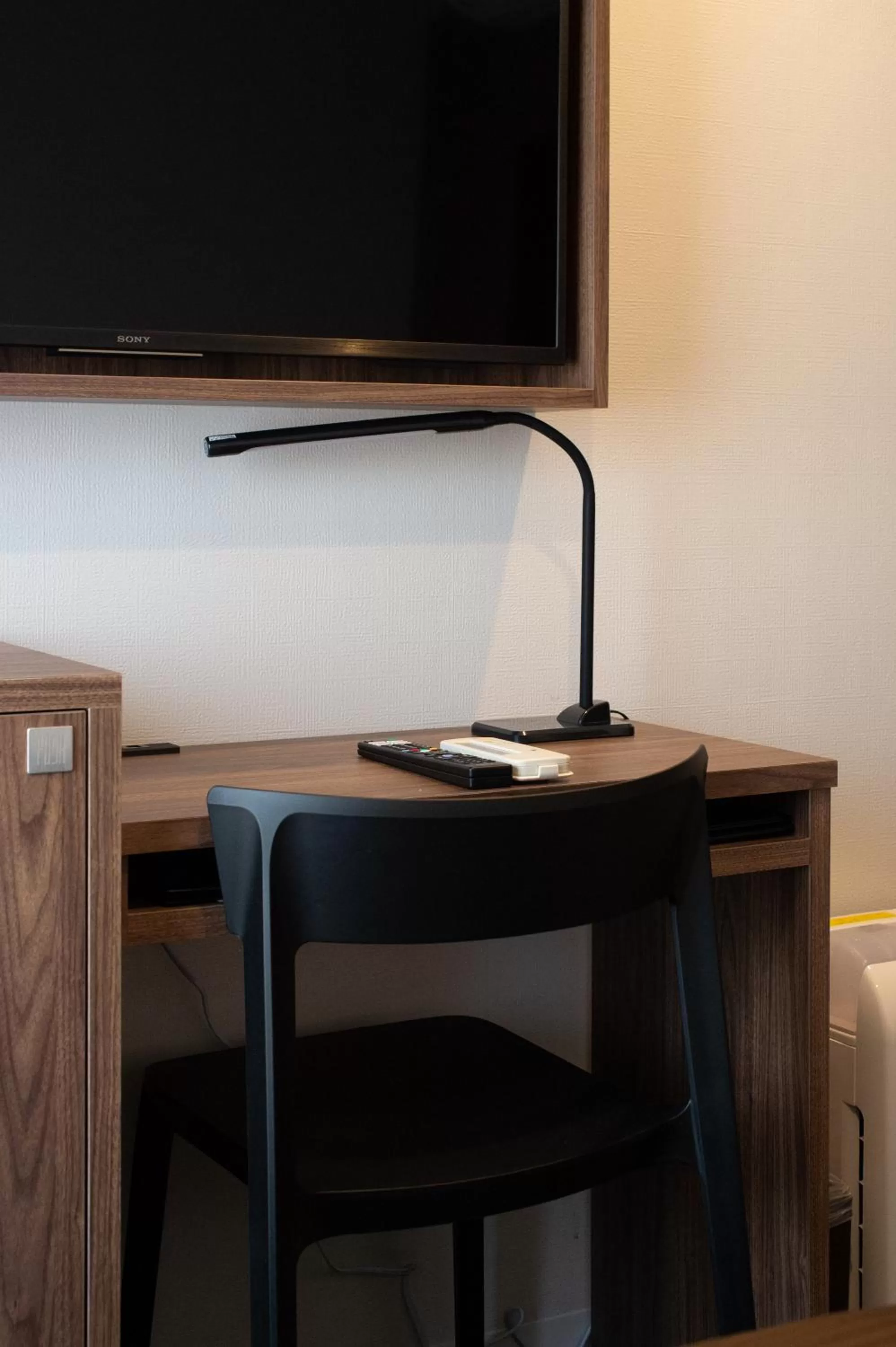 Photo of the whole room in Belmont Hotel