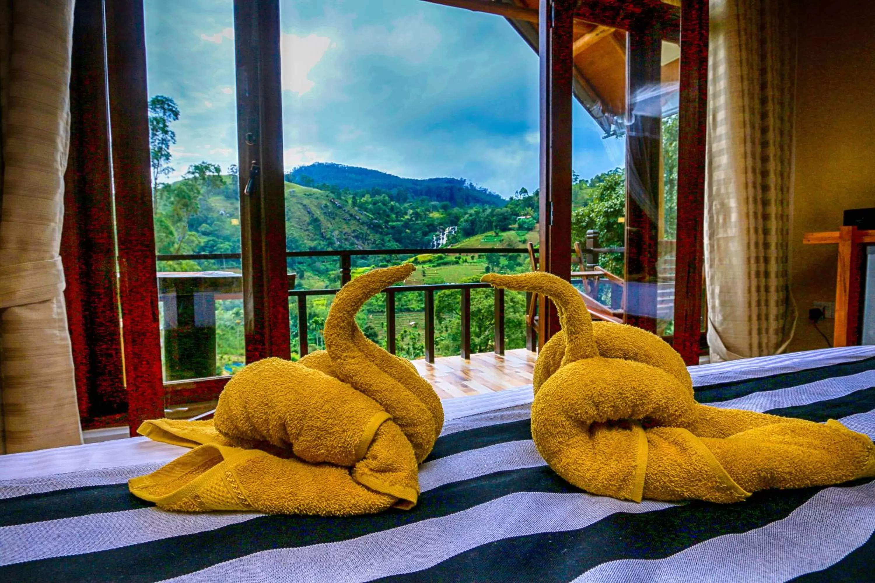 Bed in Ella 100 View Cottage