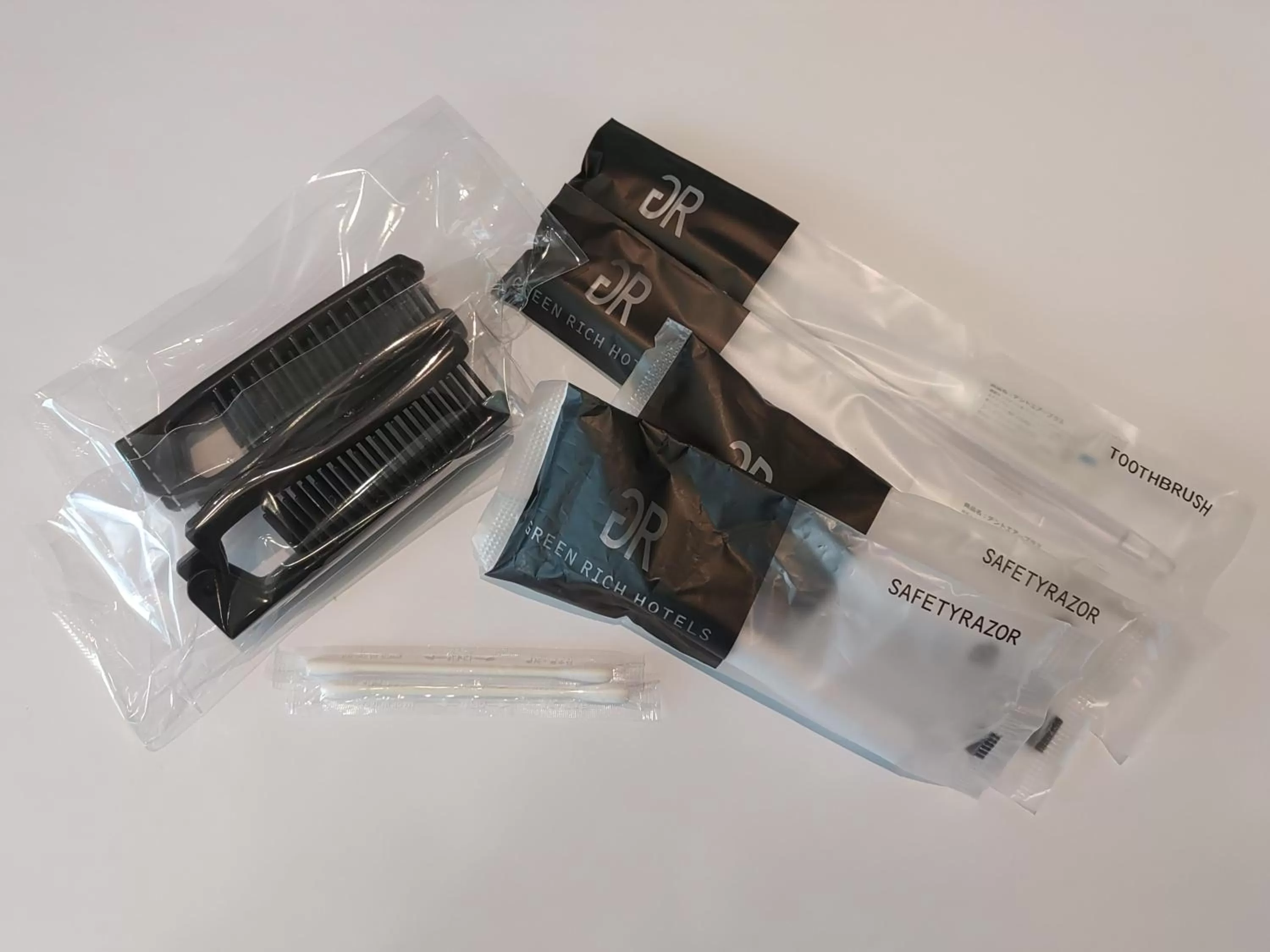 Decorative detail in Kenchomae Green Hotel