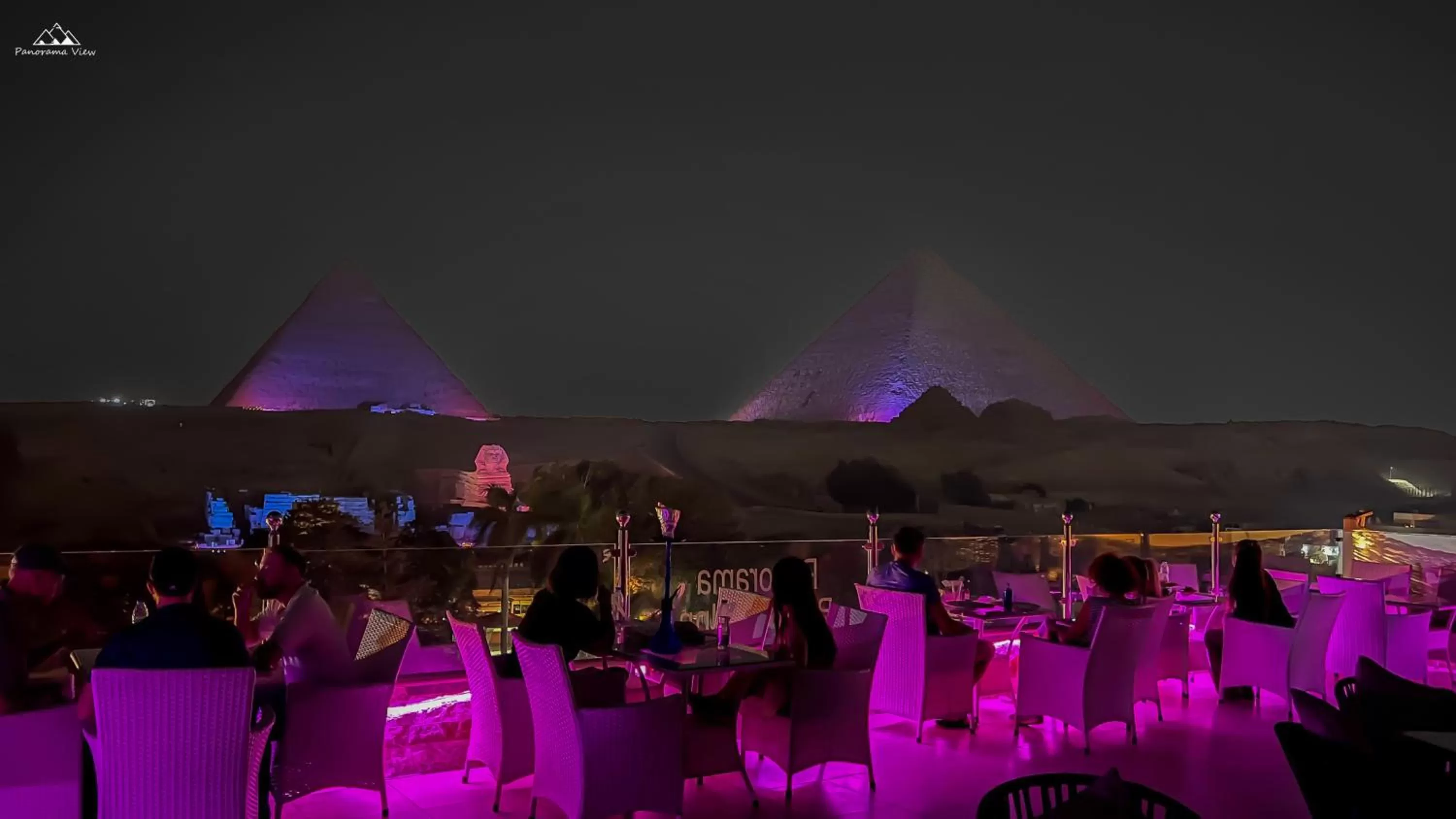 Restaurant/places to eat in PANORAMA view pyramids