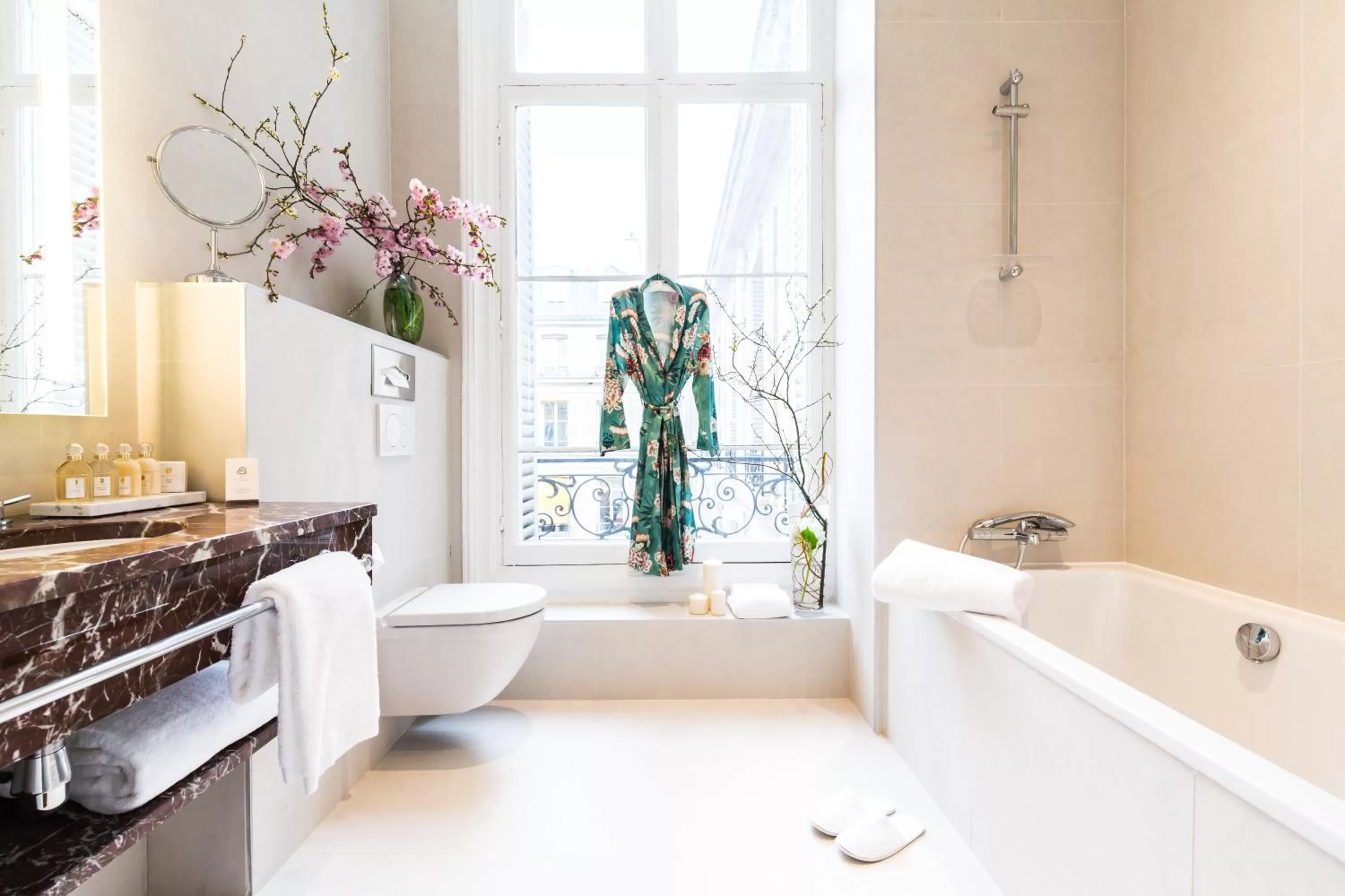 Bathroom in Hôtel Alfred Sommier