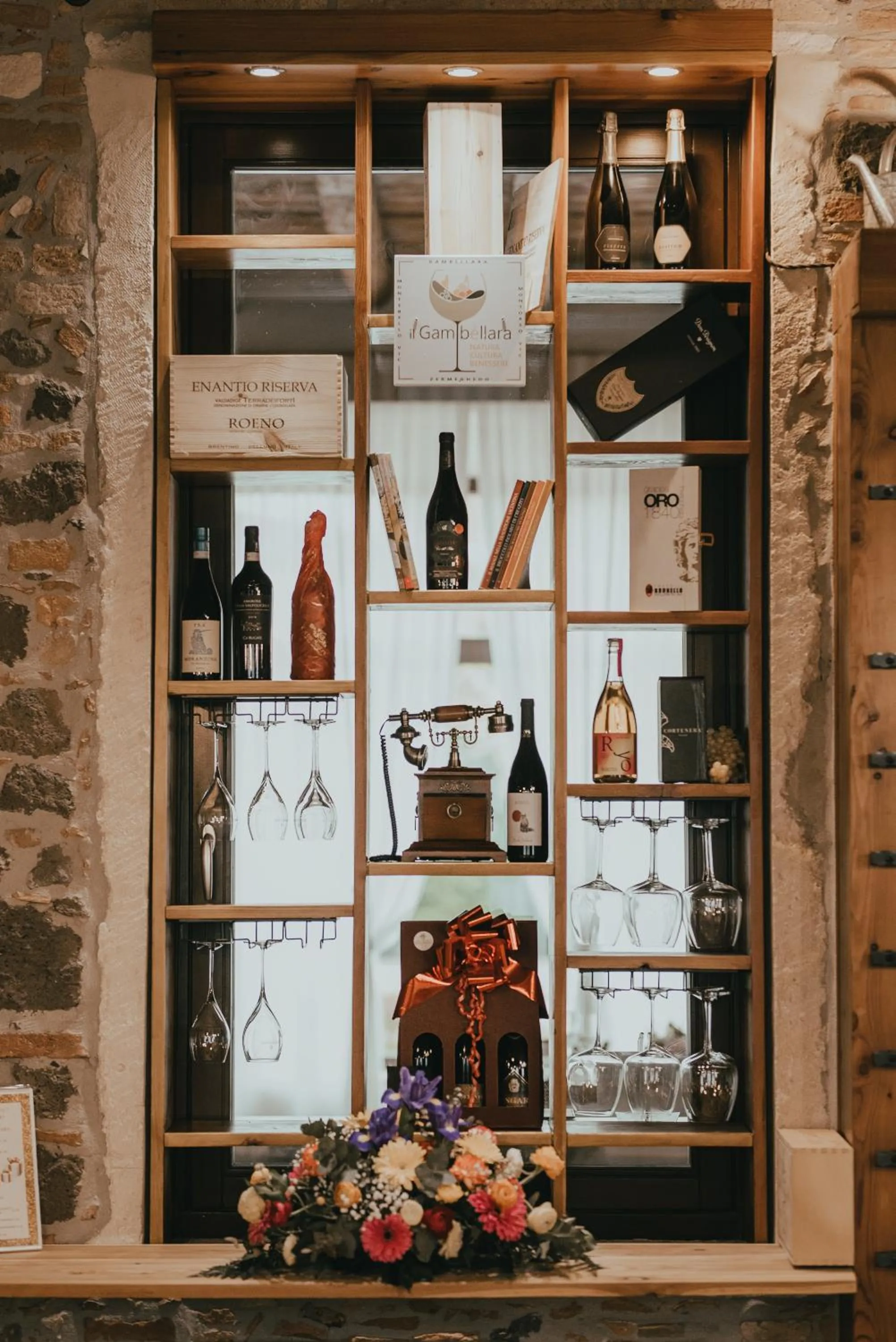 Decorative detail in Fracanzana Hotel