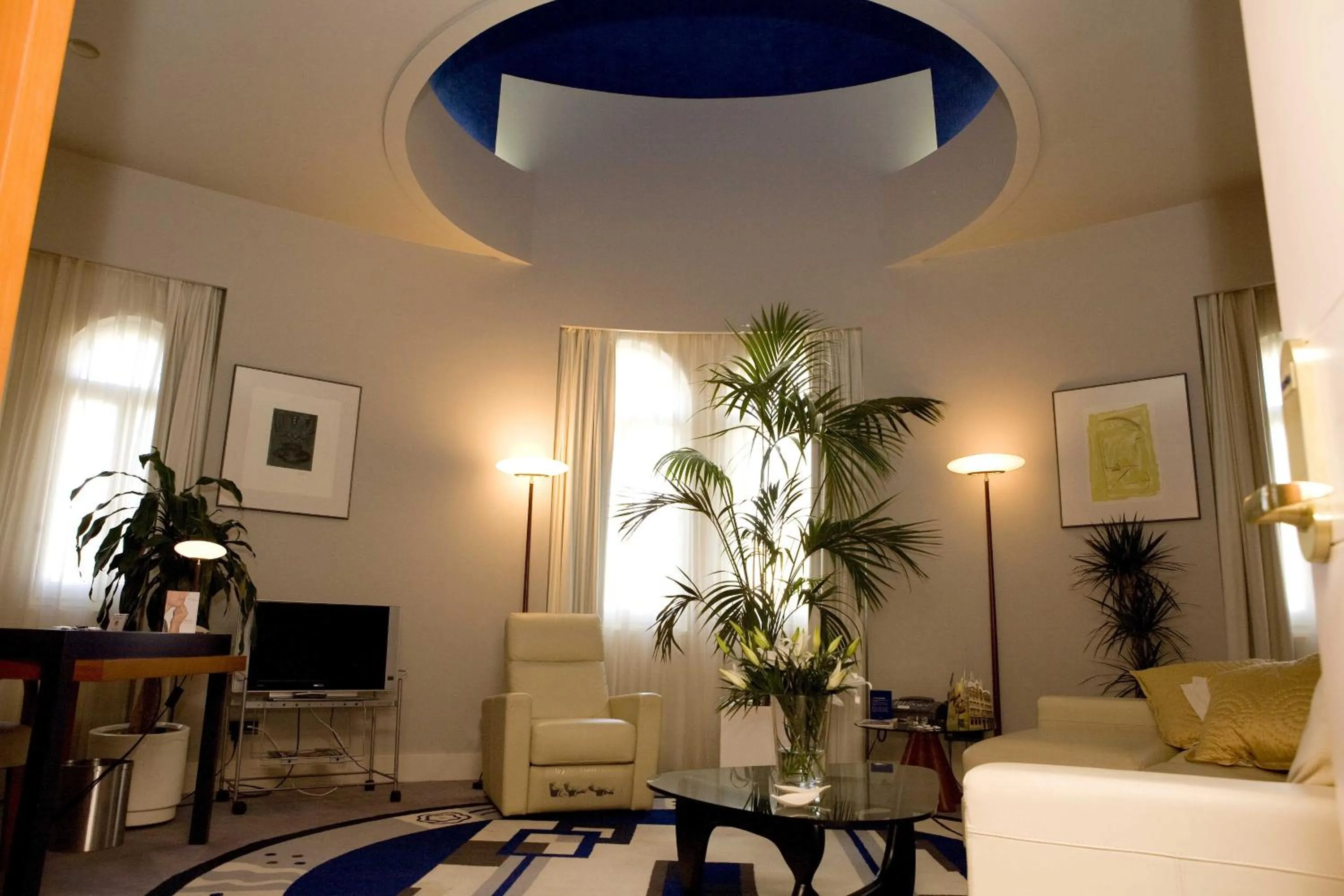 Living room in Gran Hotel Albacete