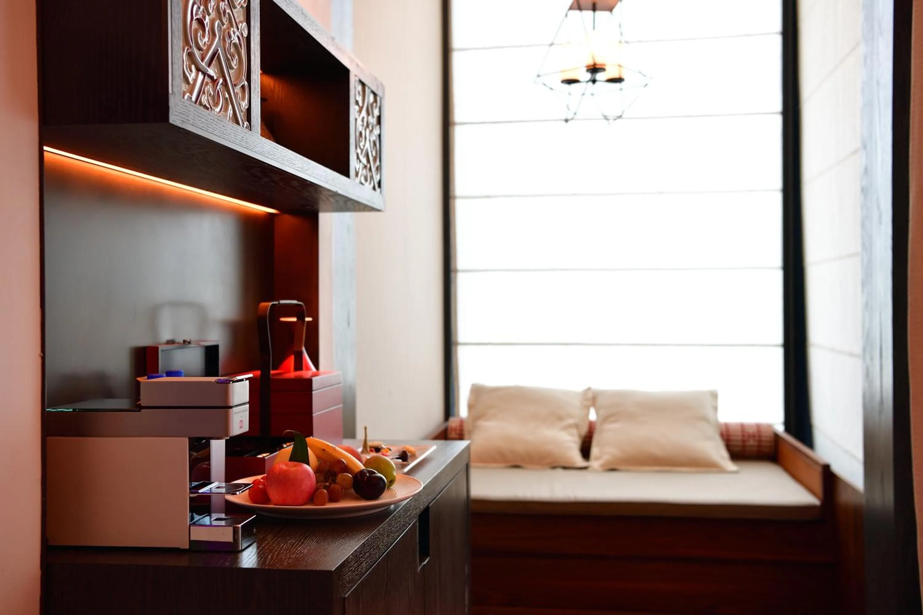 Decorative detail, Bed in Pullman Kaifeng Jianye