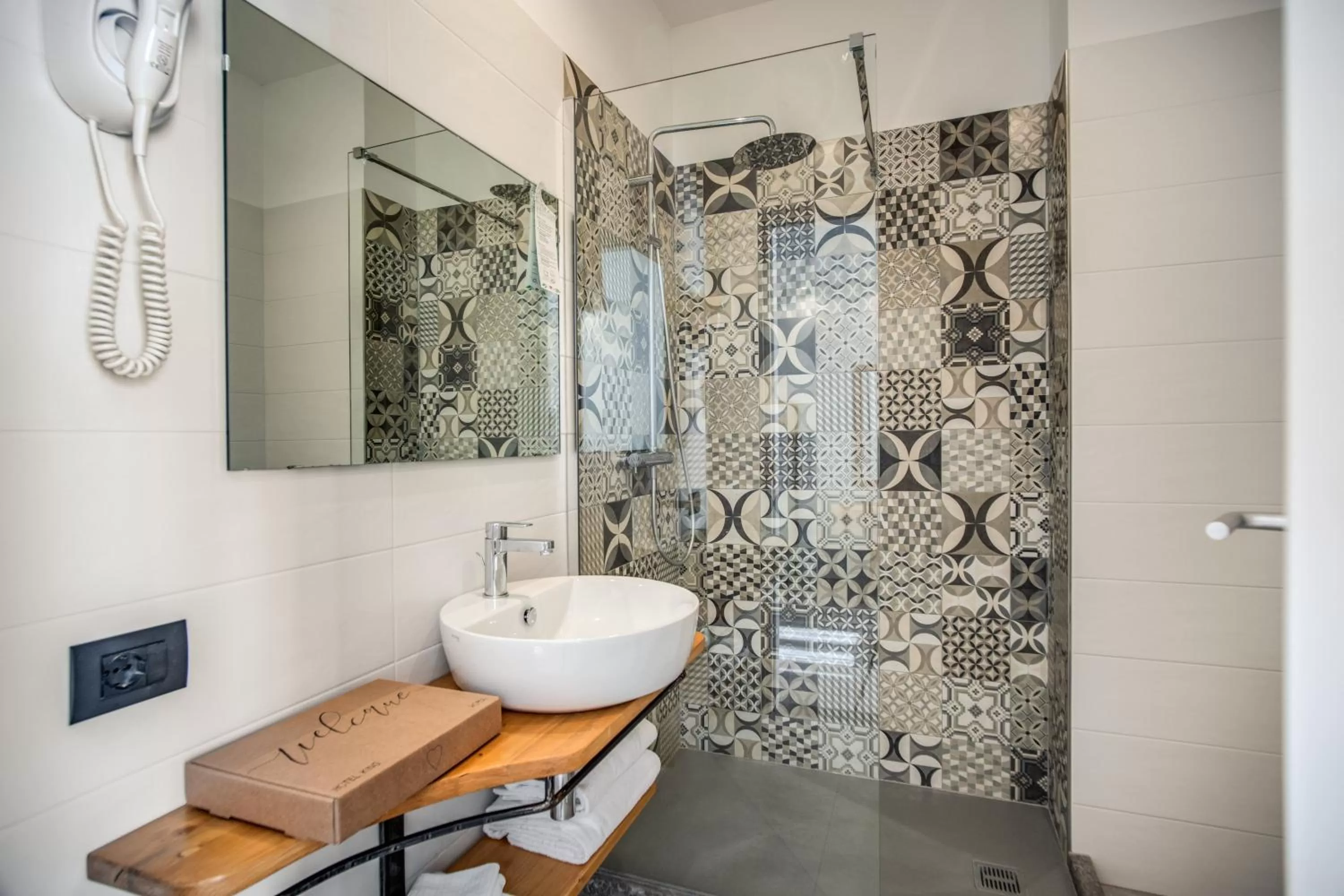 Bathroom in Hotel King