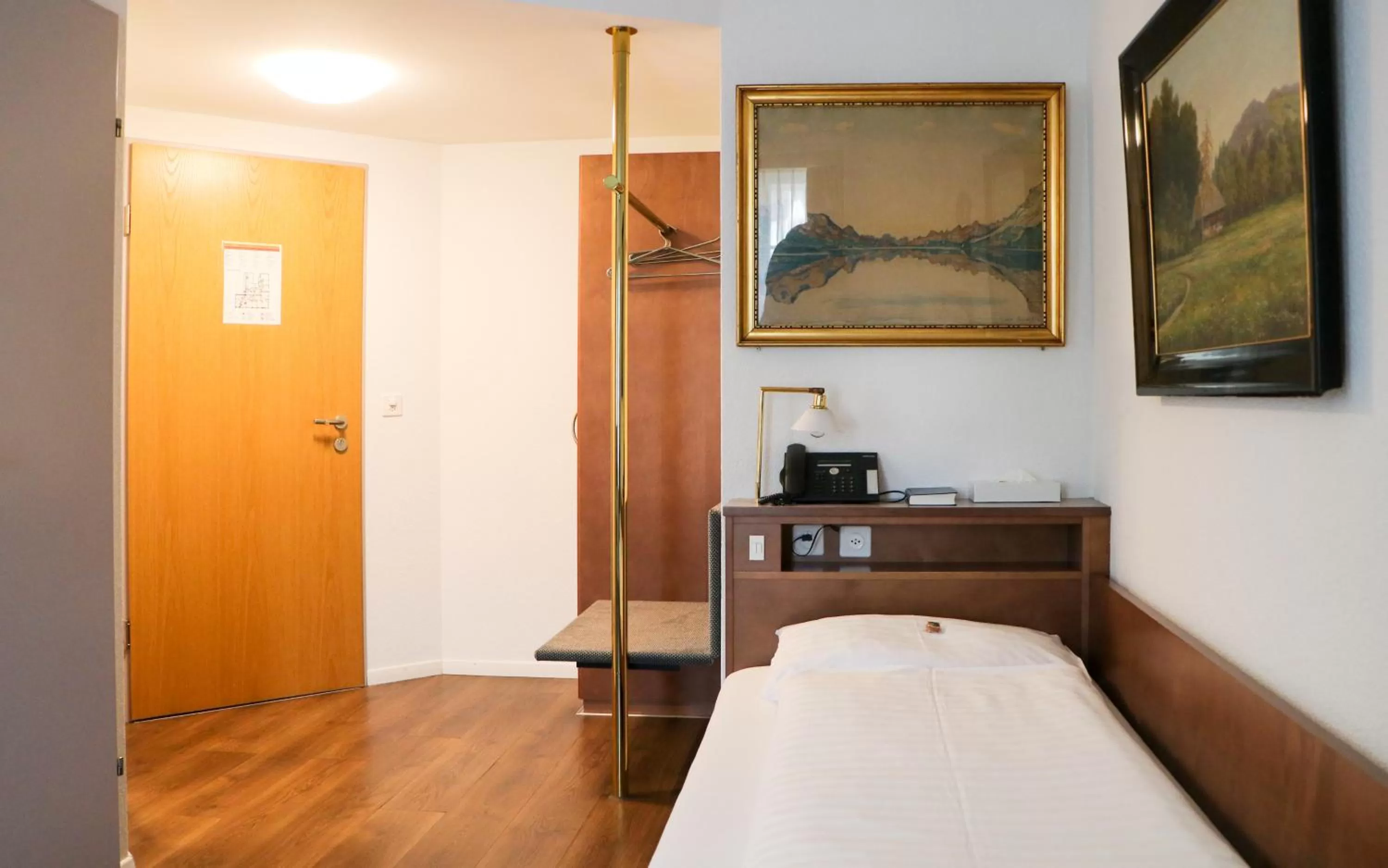 Photo of the whole room, Bed in Hotel & Restaurant Sternen Köniz bei Bern