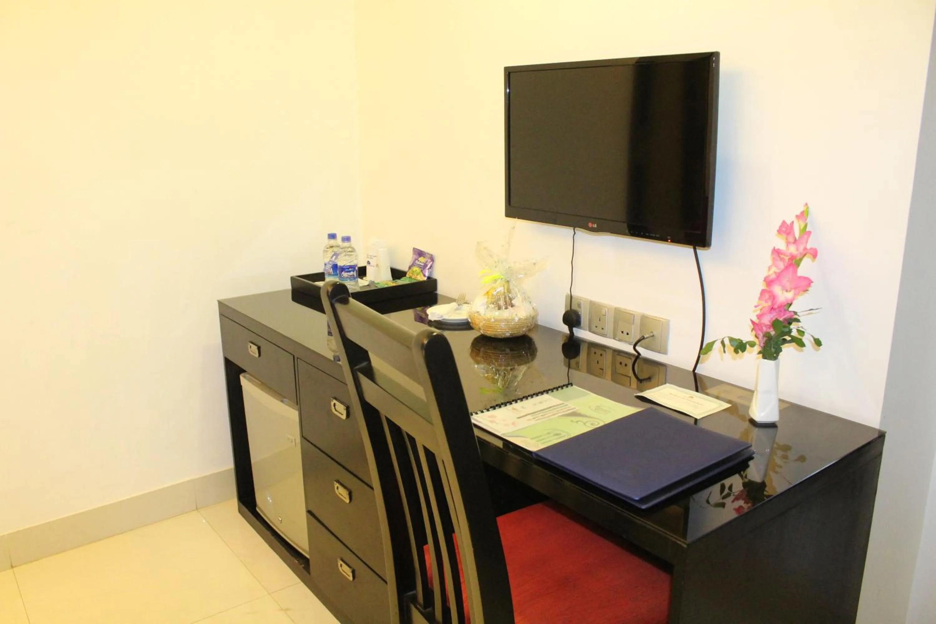 TV and multimedia in Nascent Gardenia Baridhara