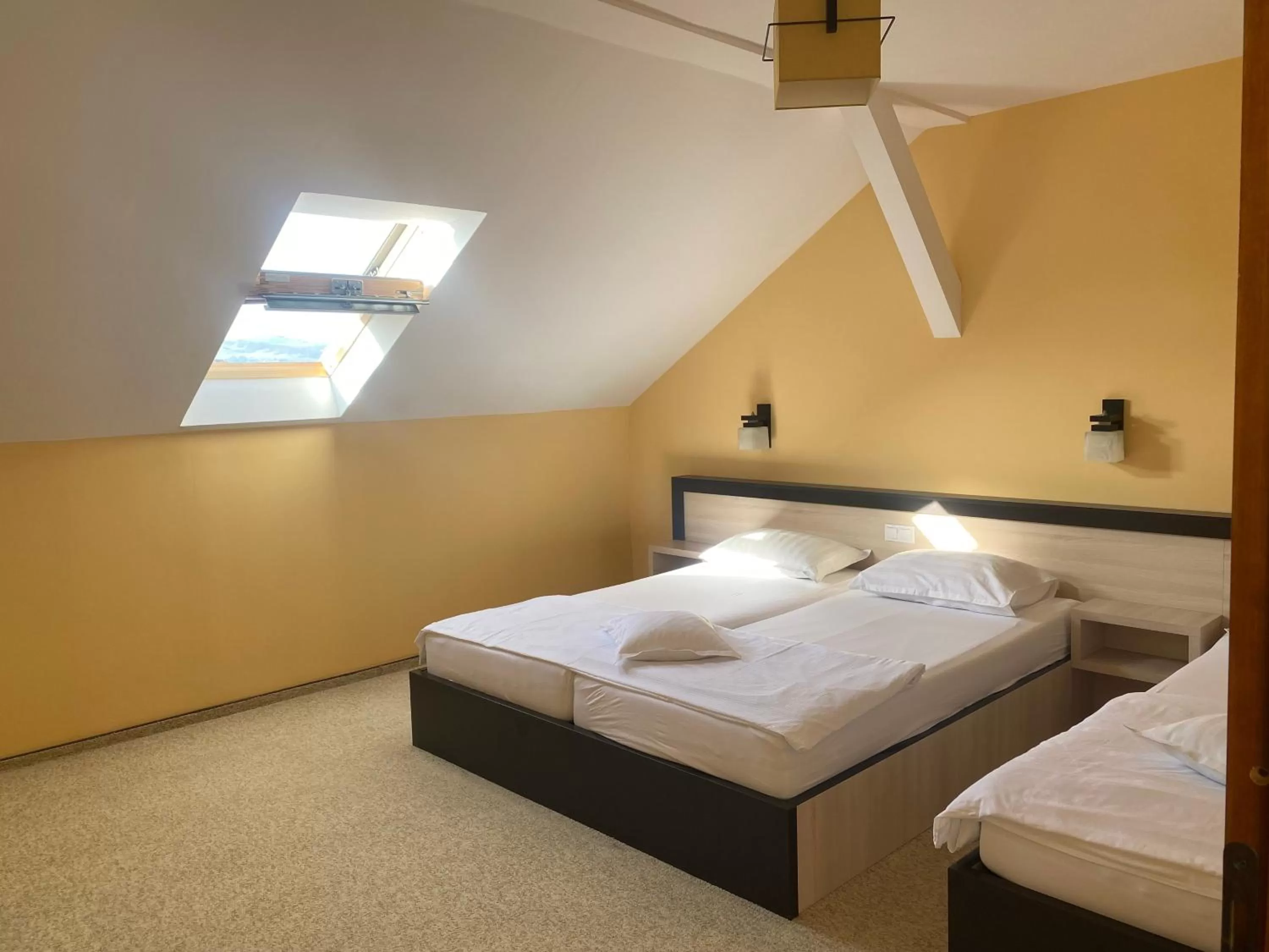 Bed in Hotel Edelweiss