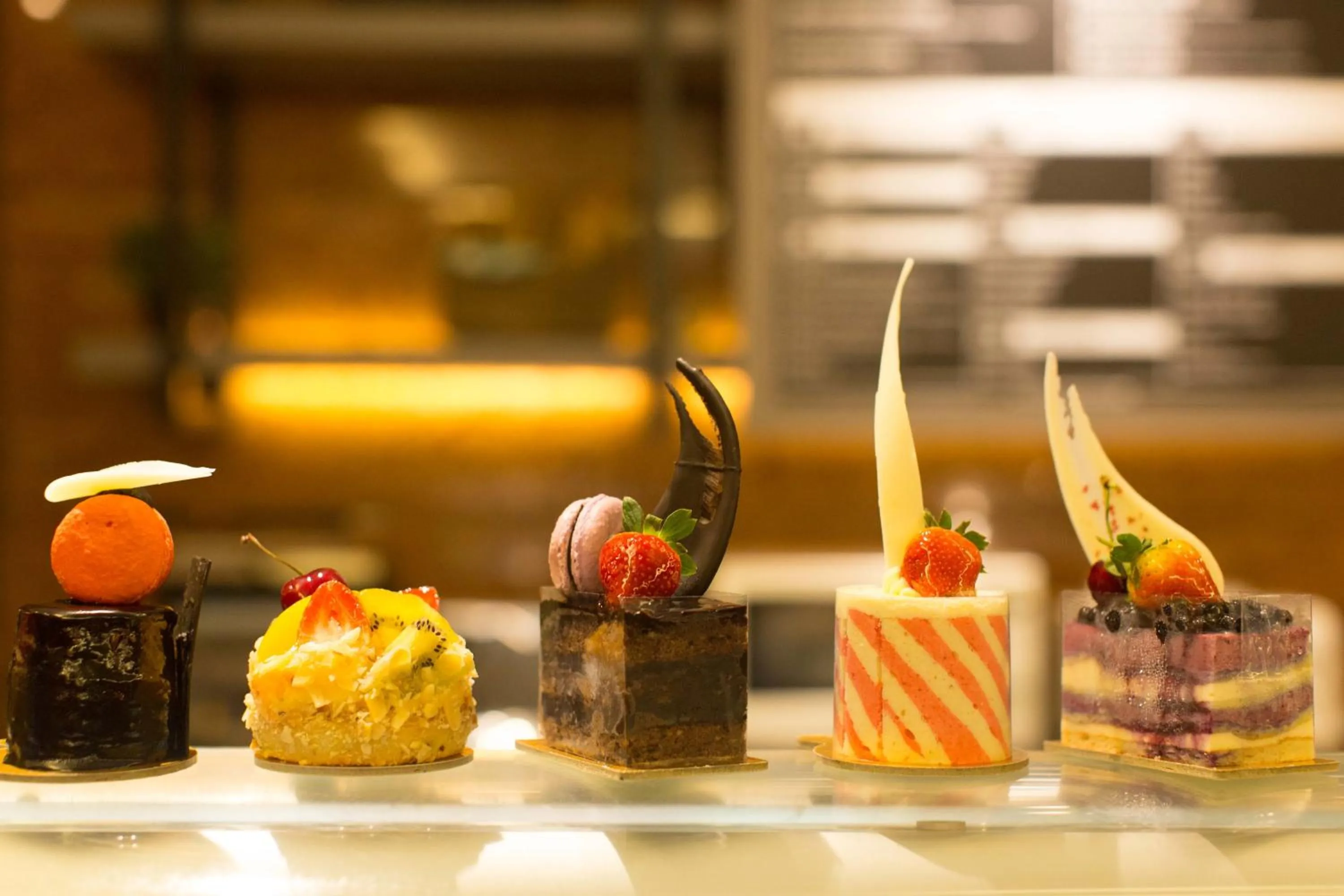 Restaurant/places to eat in Kristal Hotel Jakarta