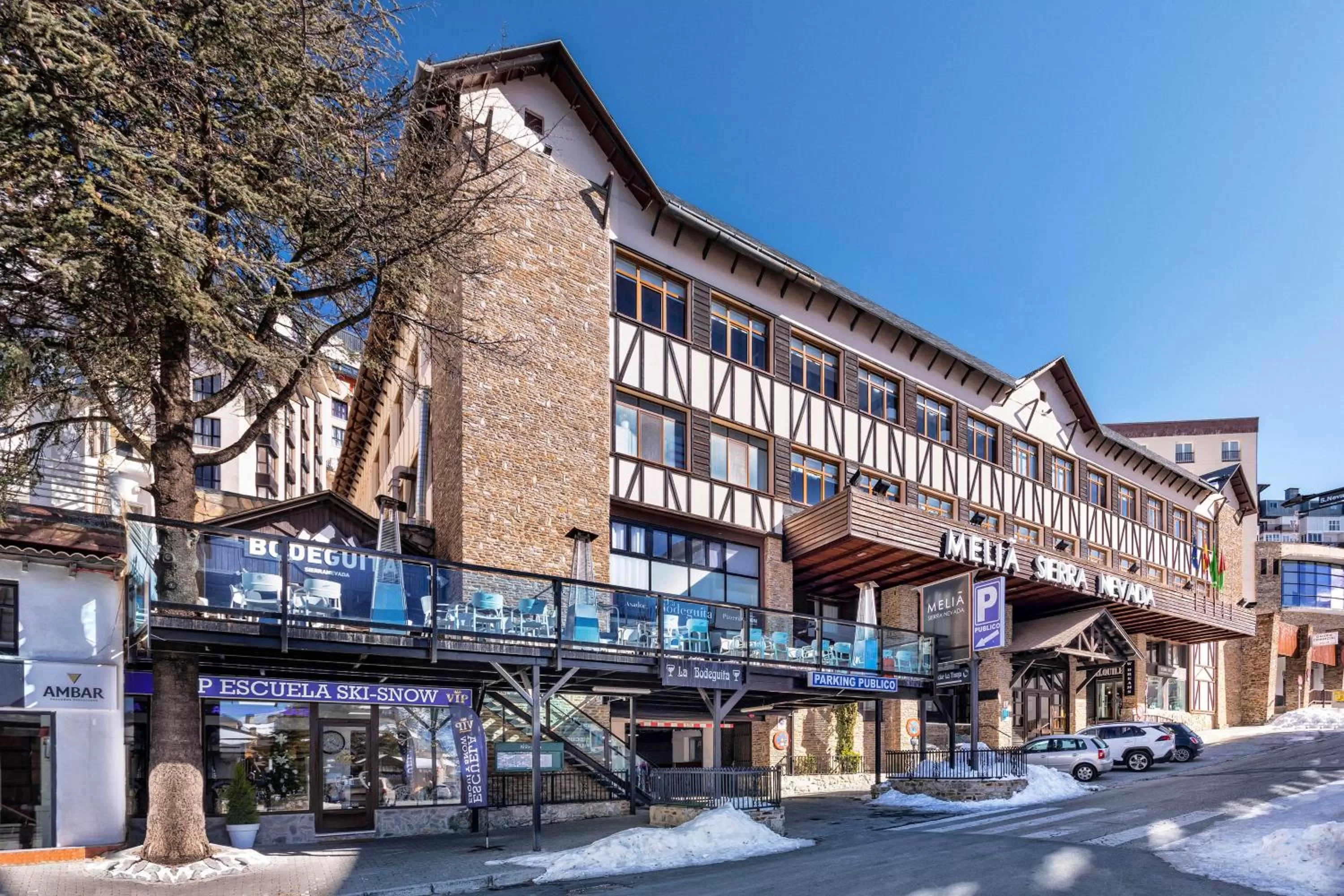 Property building in Melia Sierra Nevada