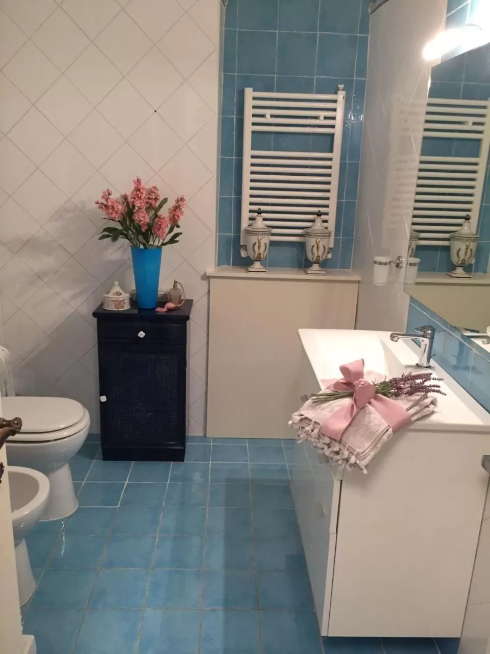 Bathroom in Allaportaccanto Bed & Breakfast