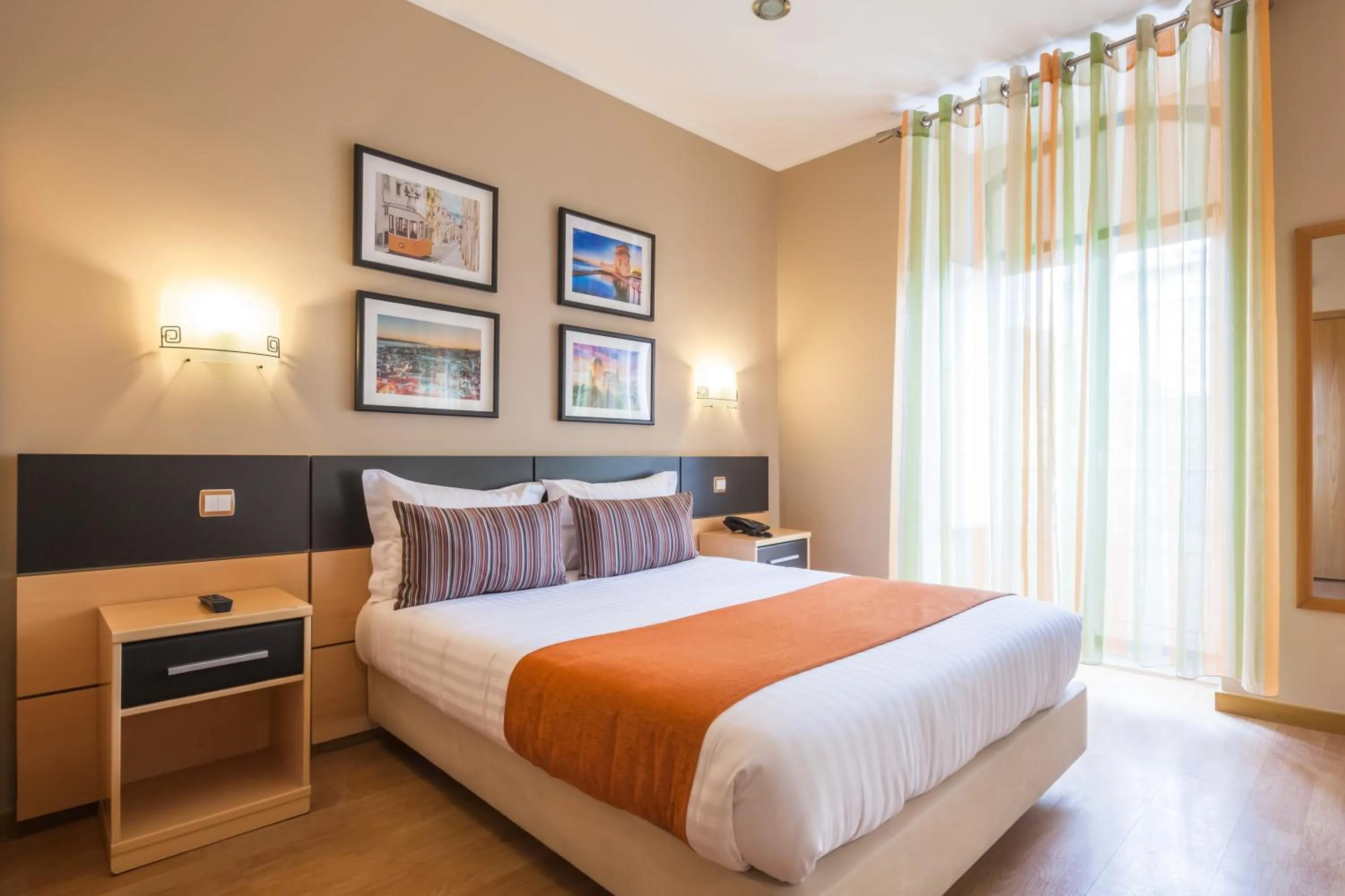 Bedroom, Bed in Vila Nova Guesthouse