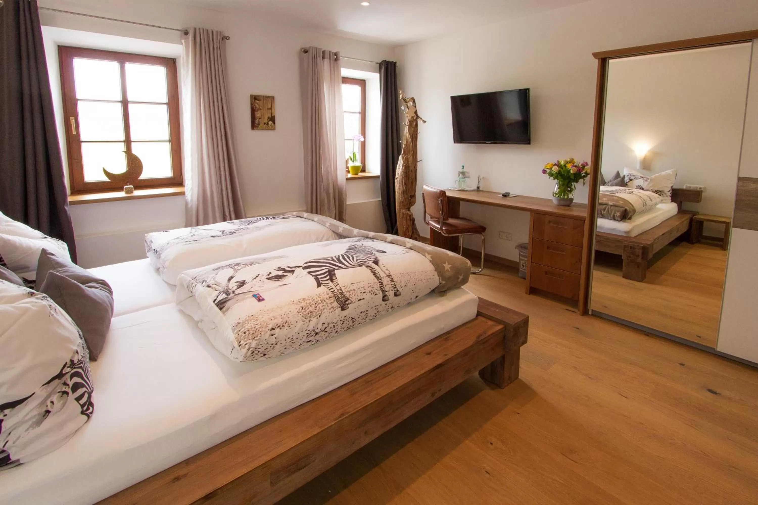 Photo of the whole room, Bed in Hotel Alpenblick