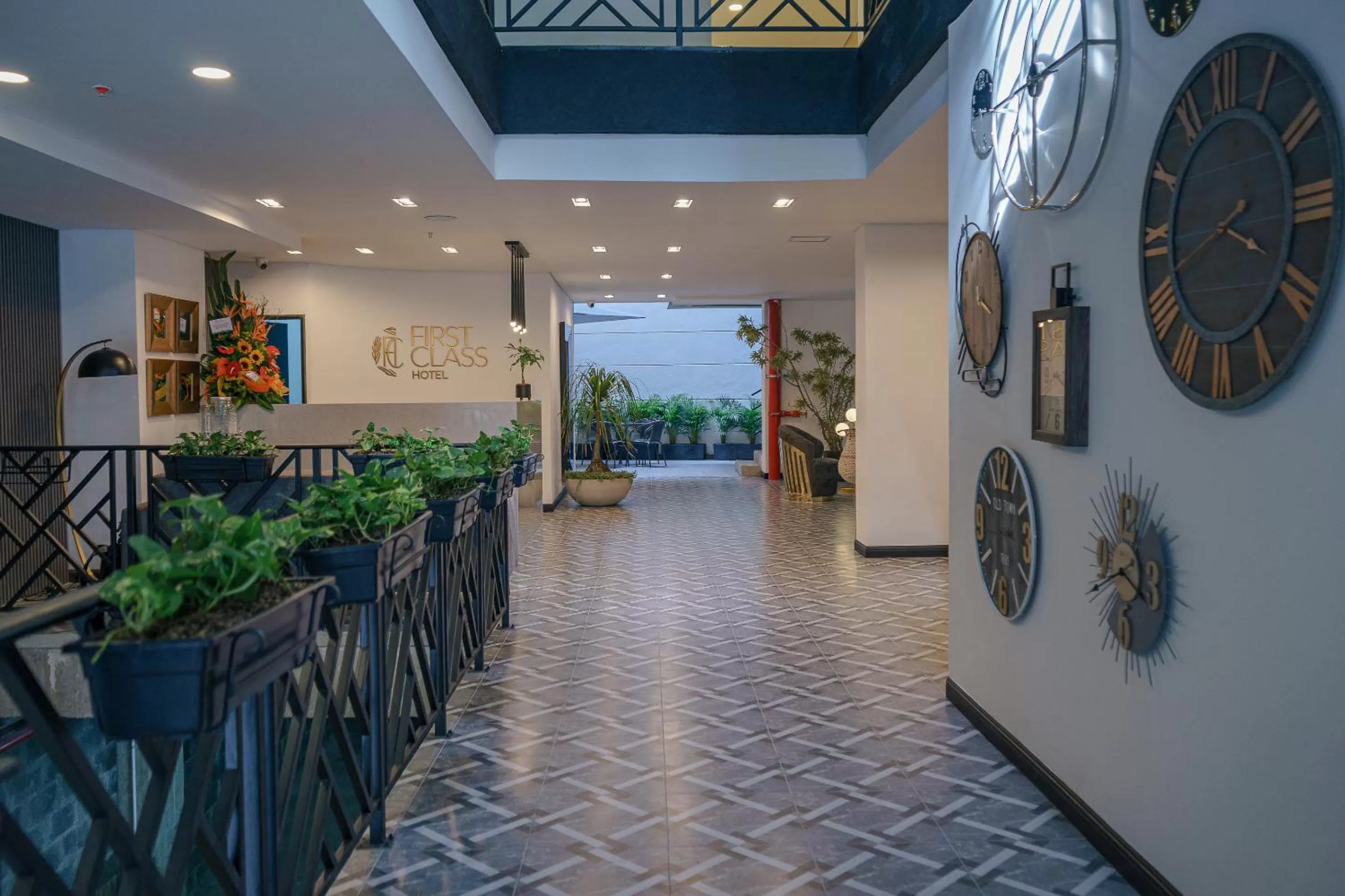 Living room in First Class Hotel