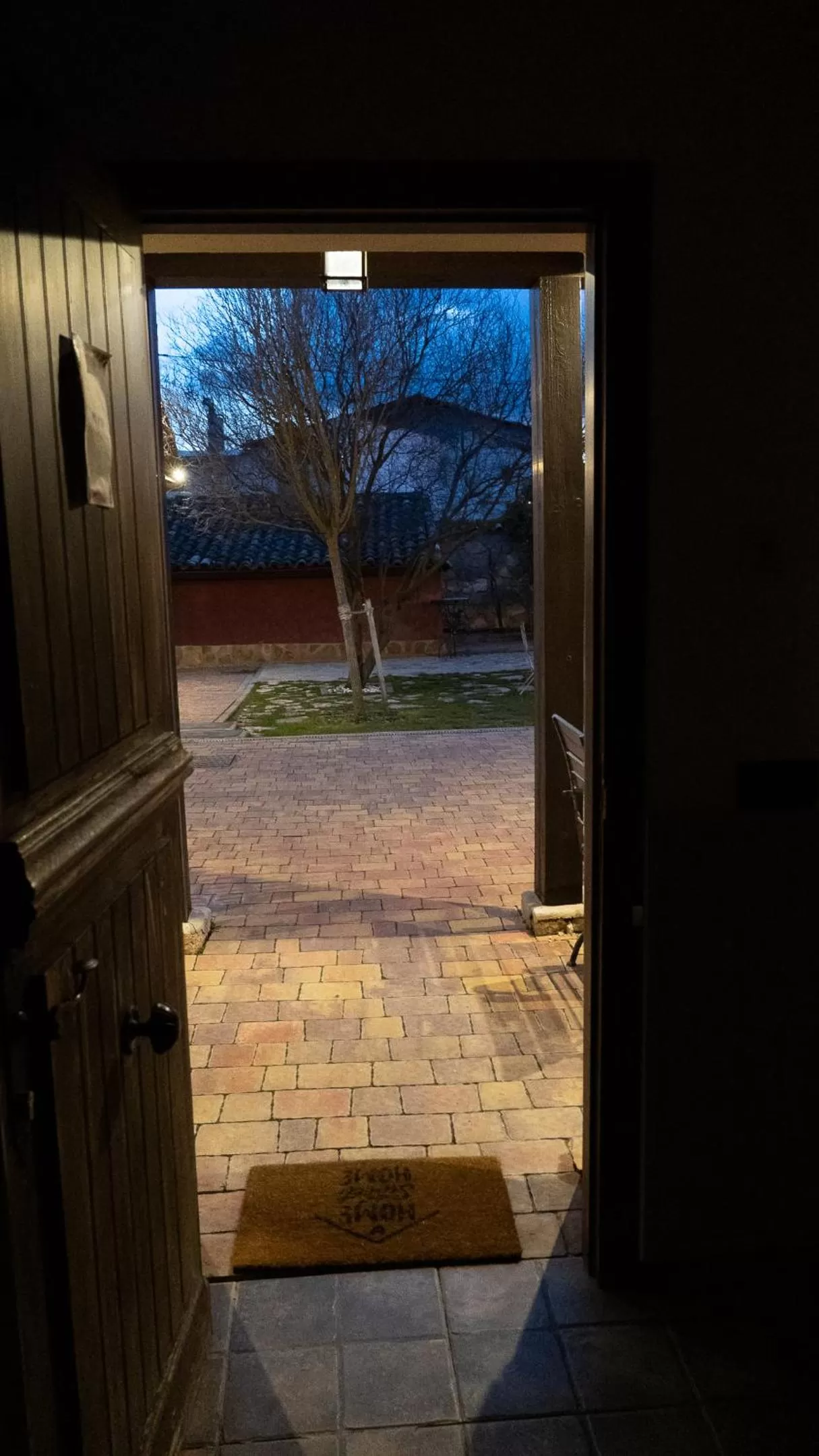 Garden view in Hospedería Ballesteros