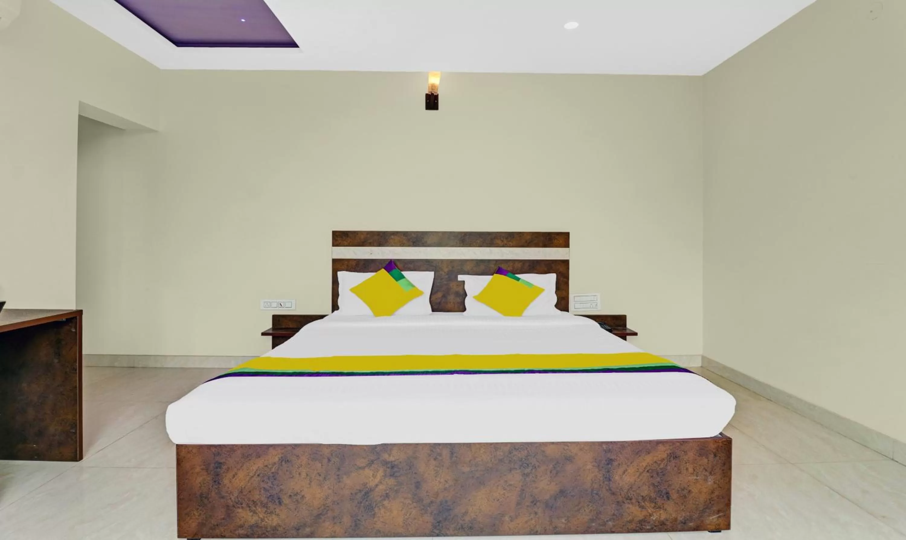 Bedroom, Bed in Itsy Hotels Kattari Komforts, Chikmagalur