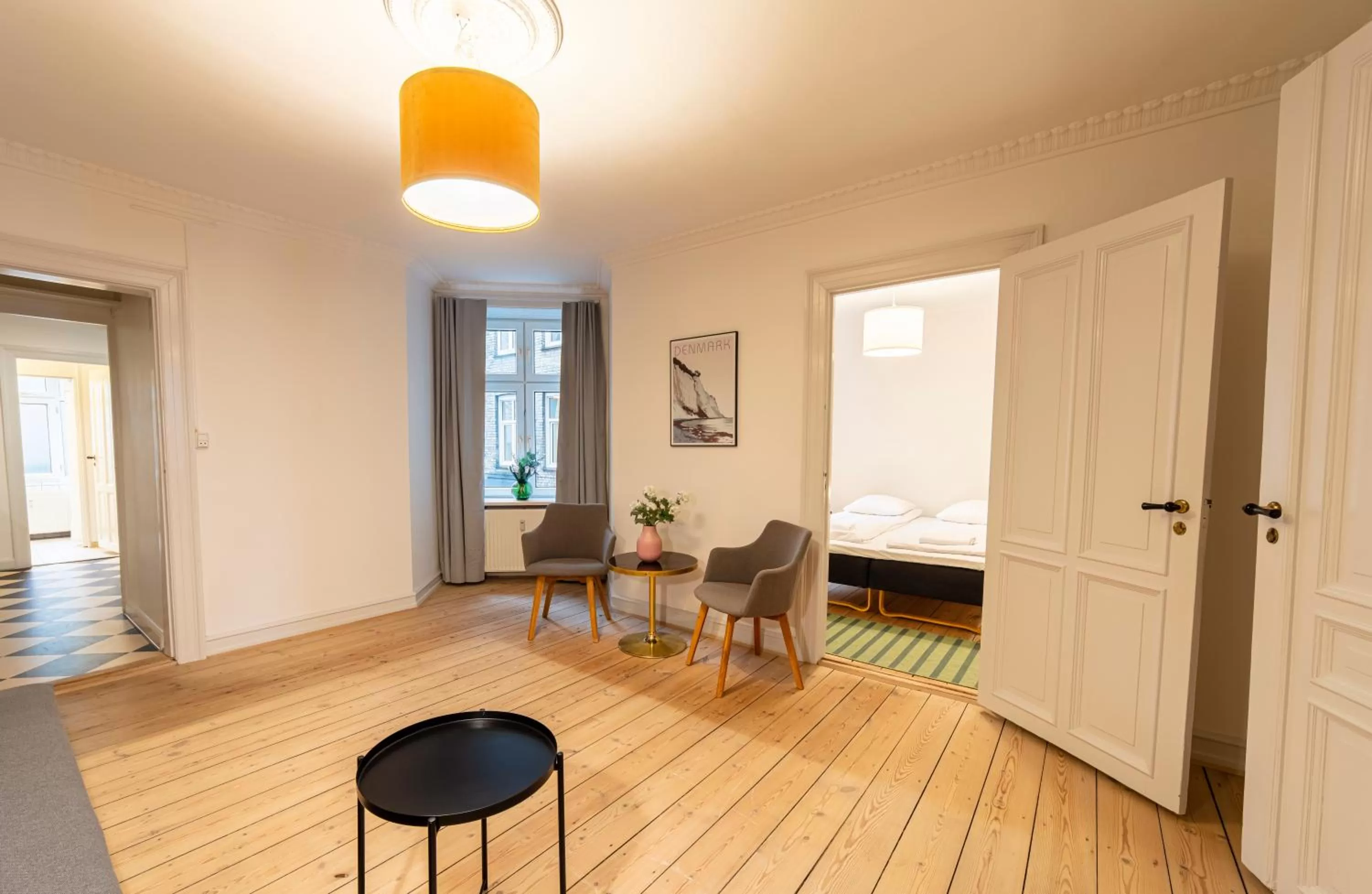 Seating area in Go Hotel Saga