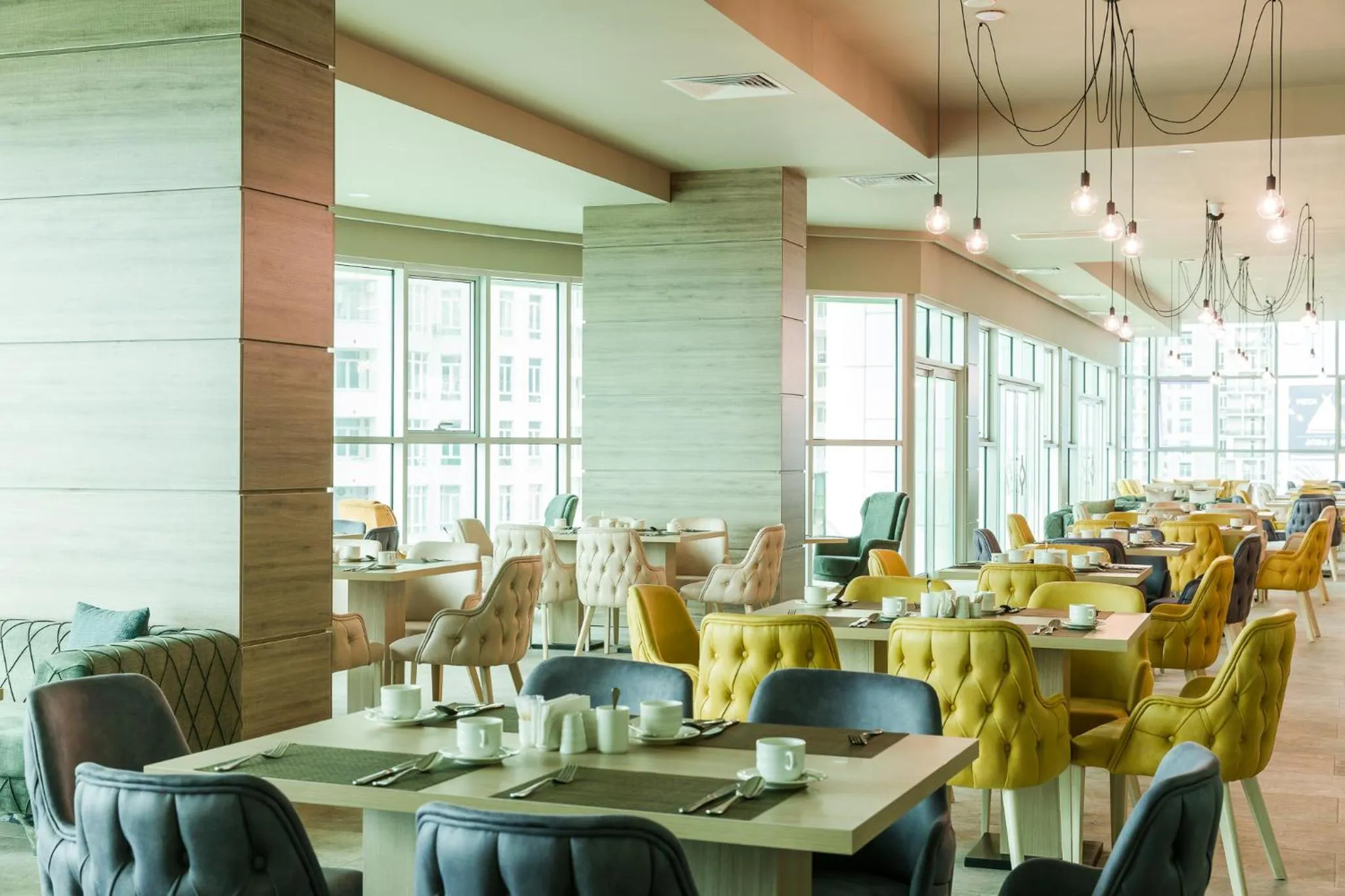 Restaurant/places to eat in Best Western Premier Batumi