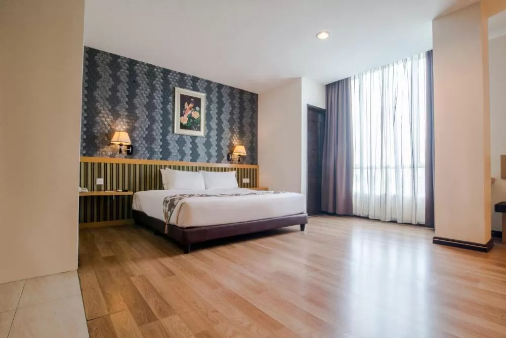 Bedroom, Bed in De' Garden Hotel, Butterworth