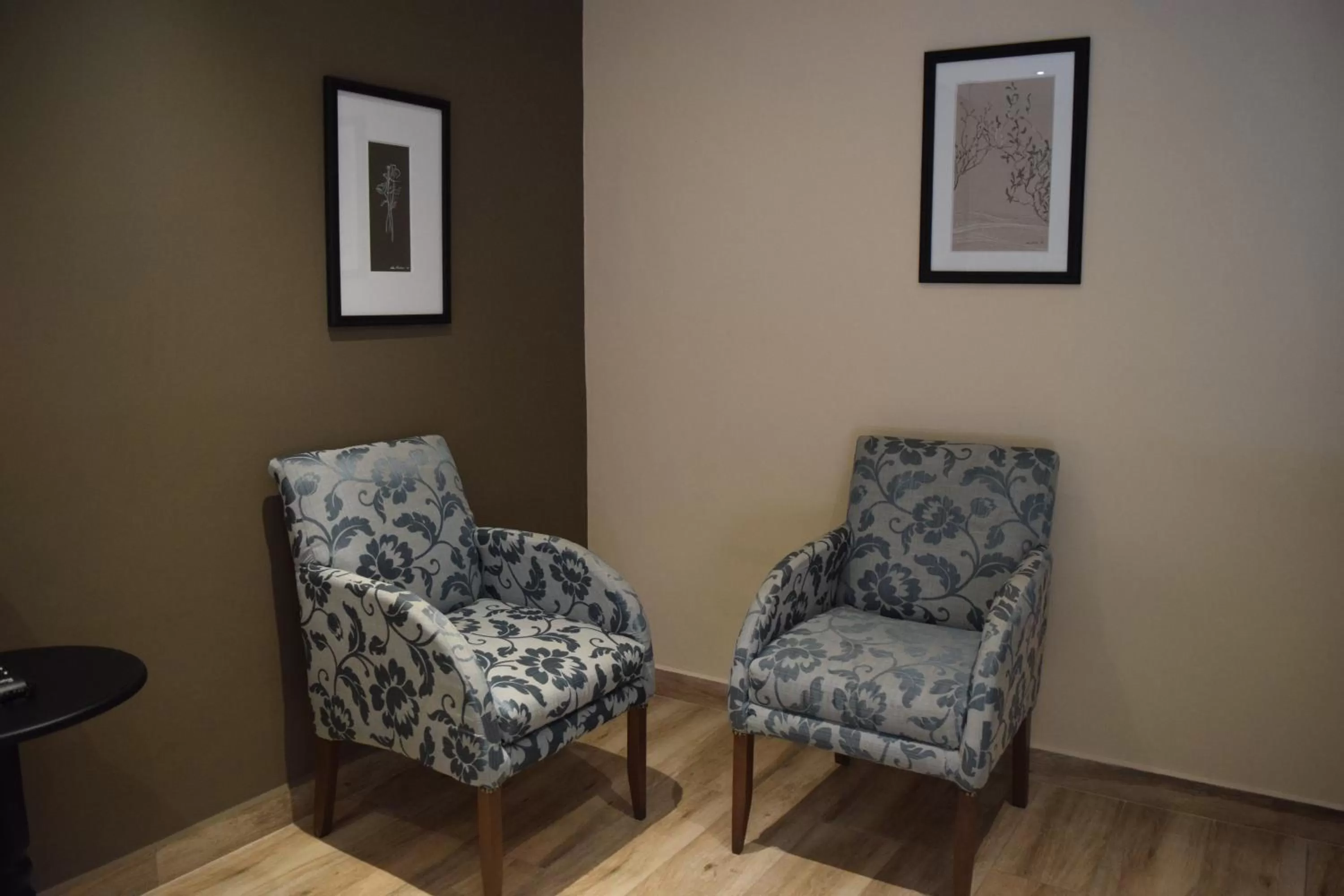 Living room, Seating Area in Hotel Bouquet (Adults Only)