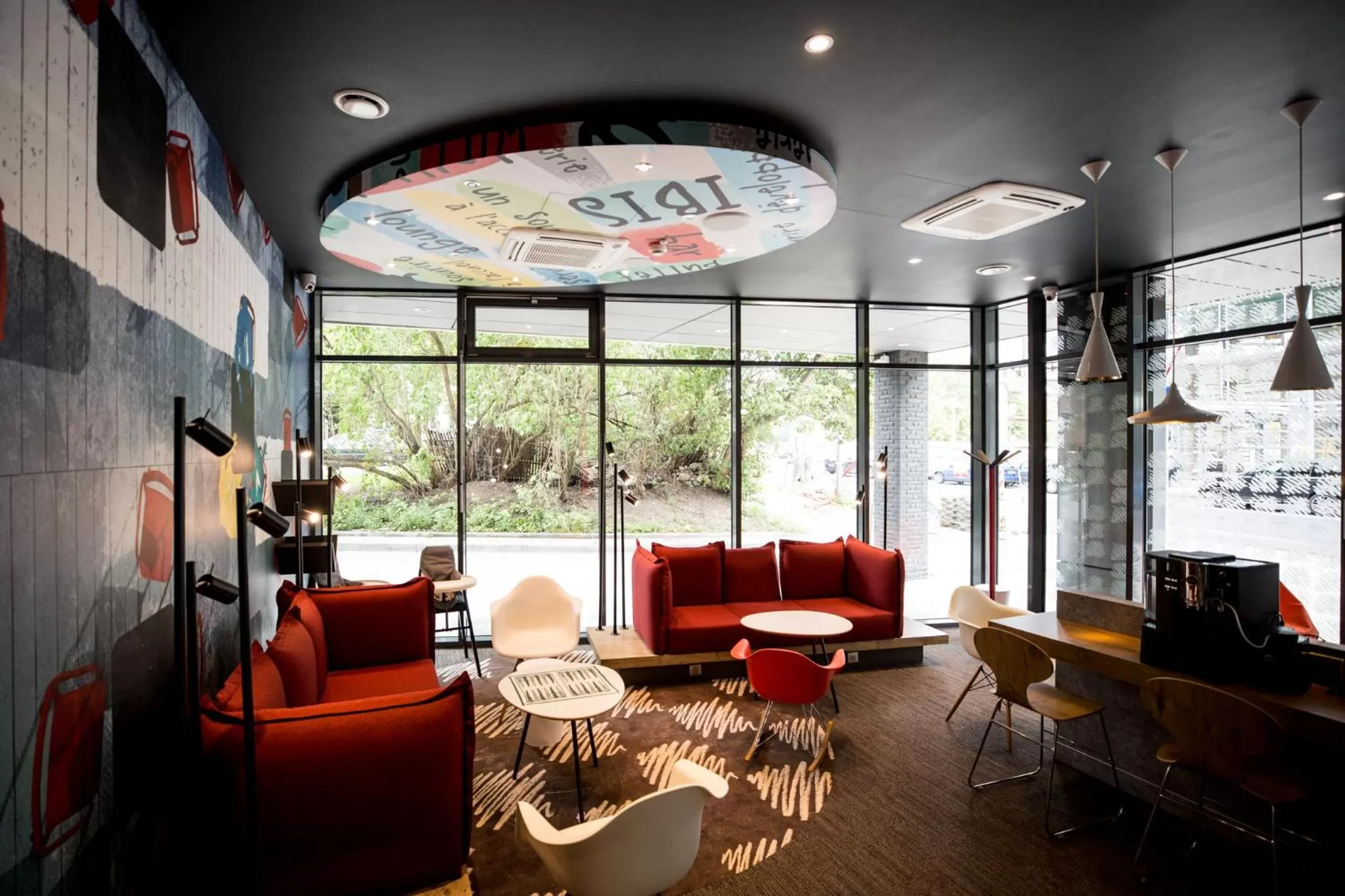 Lobby or reception in ibis Vilnius Centre