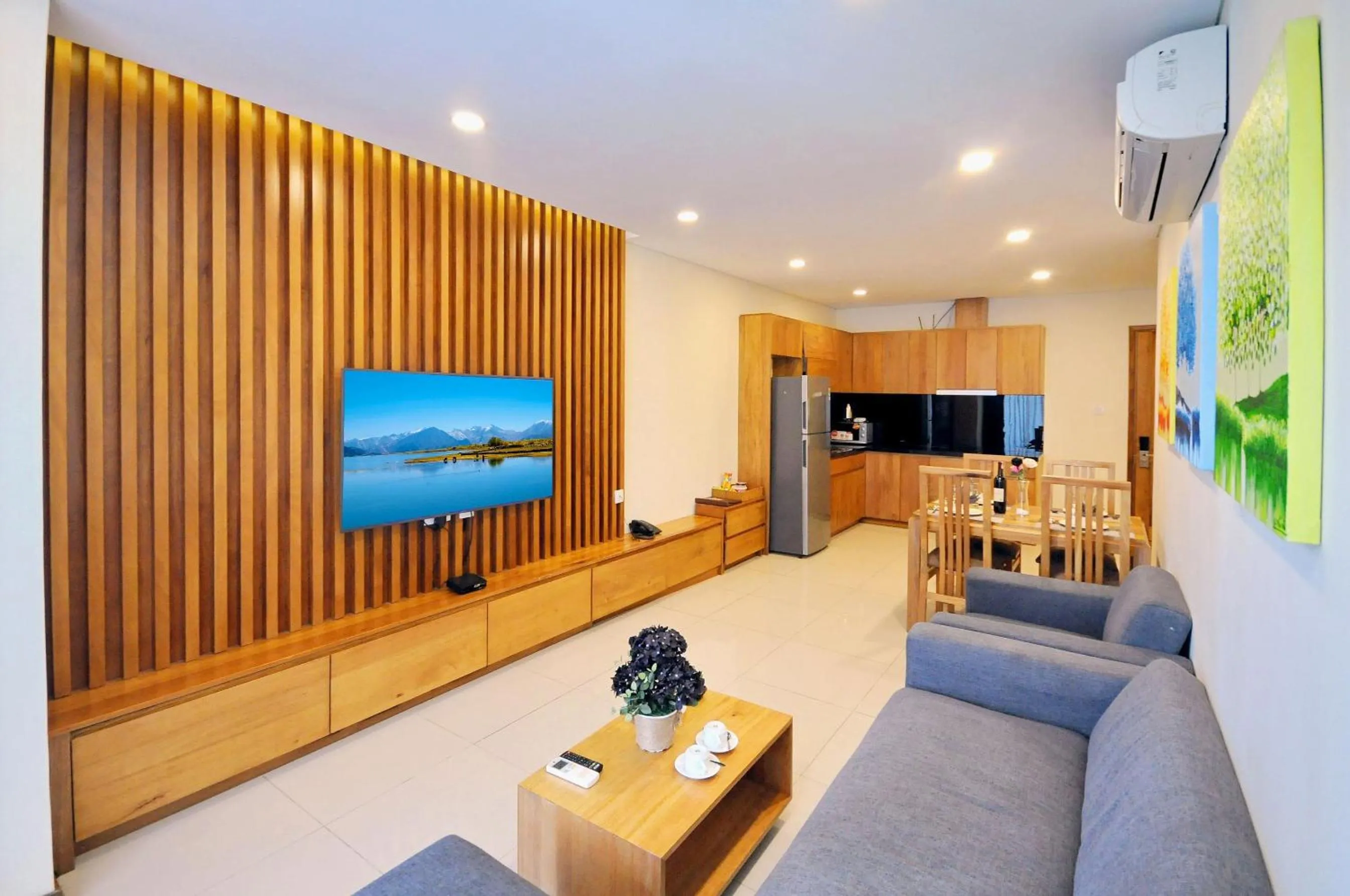 Holi Beach Hotel & Apartments