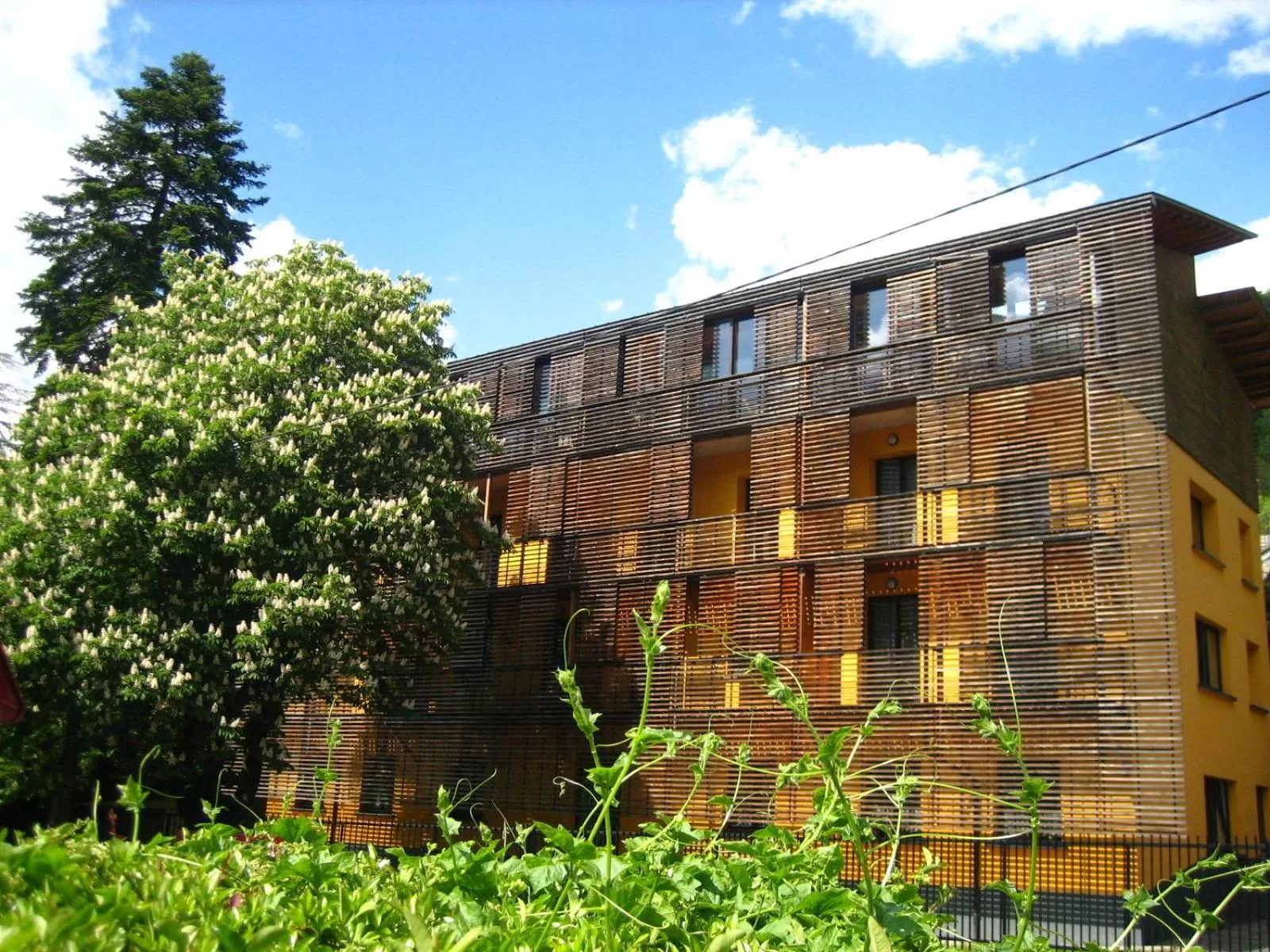Facade/entrance in Hôtel Le Marintan