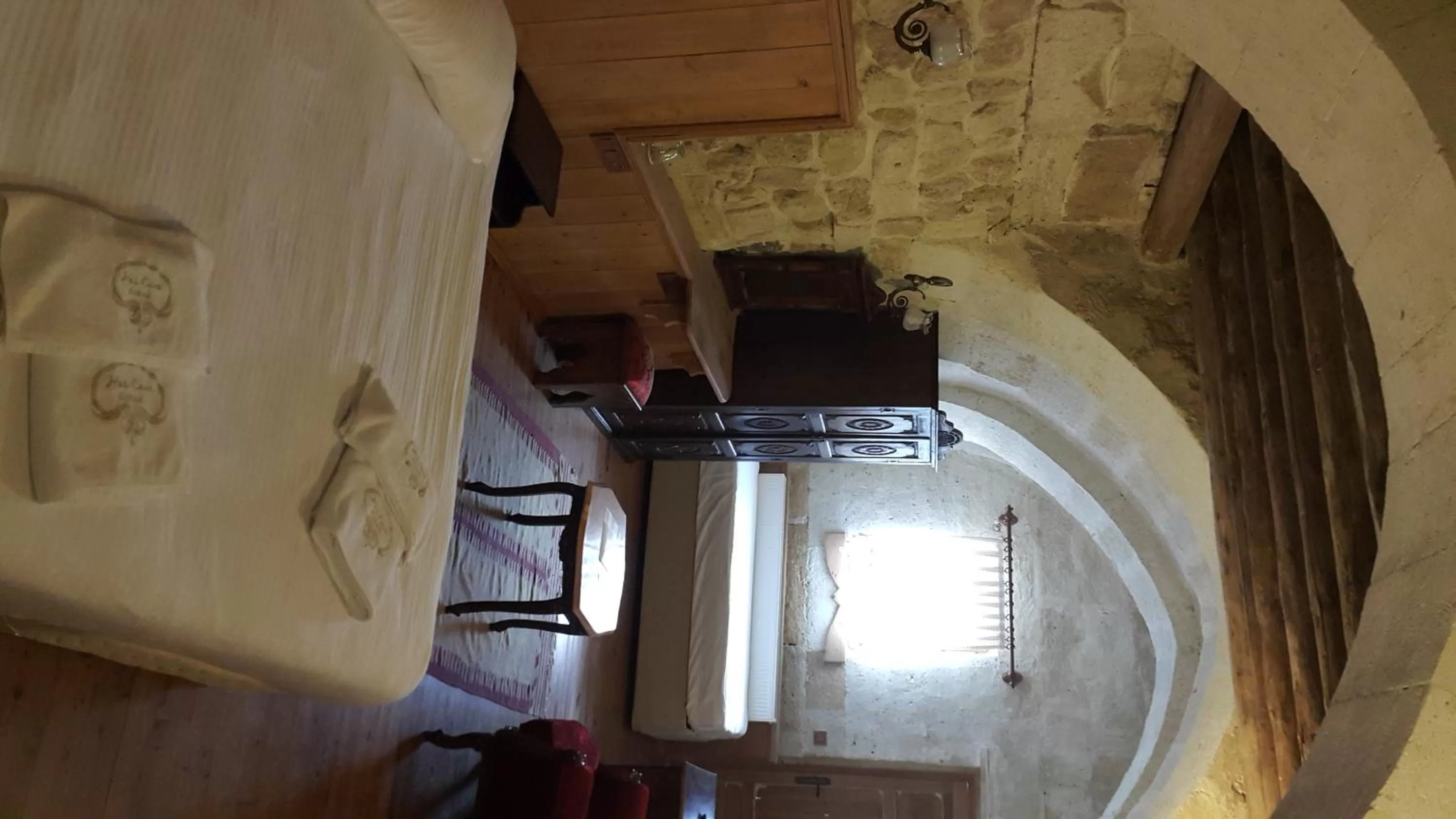 Bed in Has Cave Konak