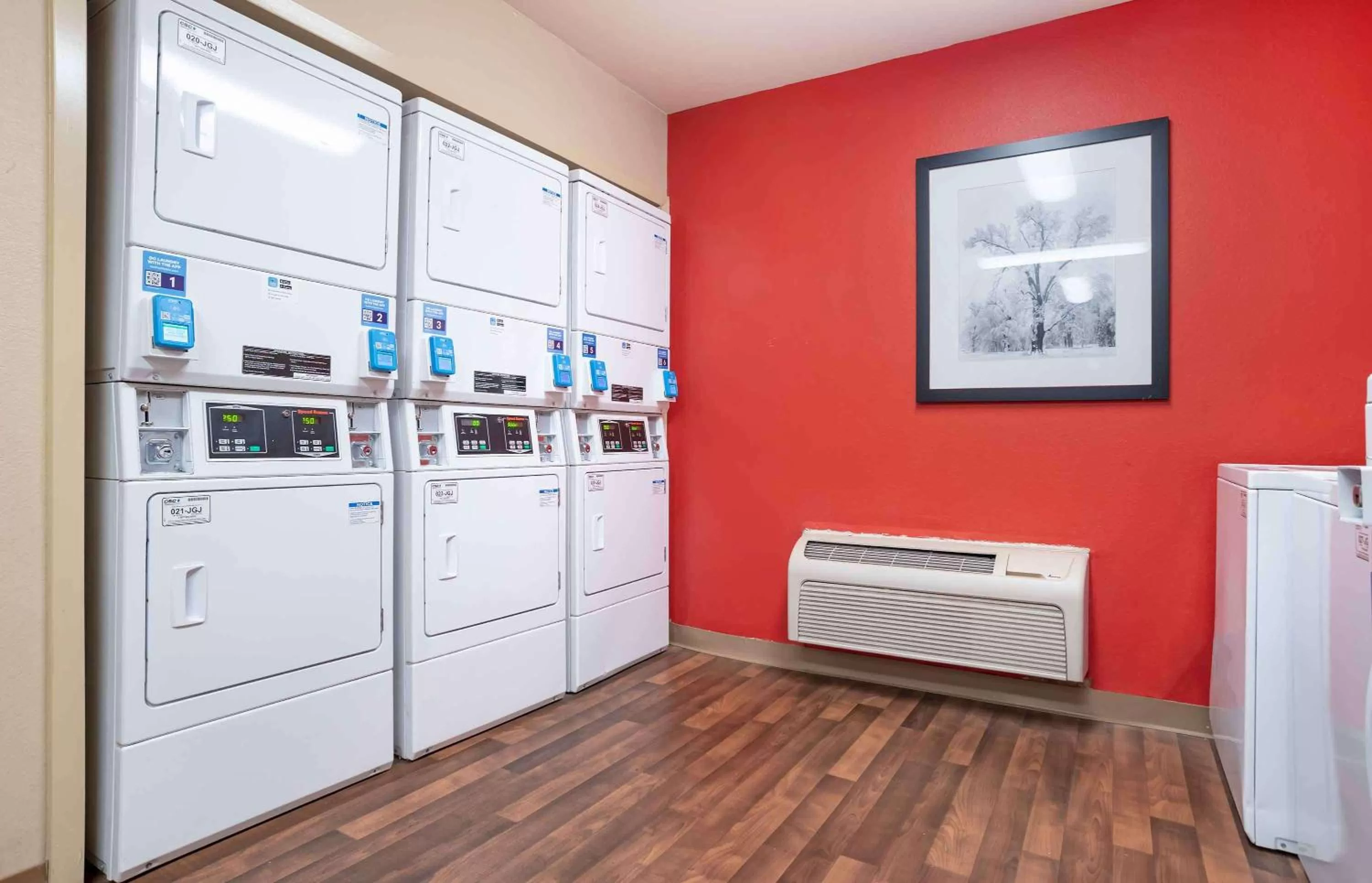 Property building in Extended Stay America Select Suites - Baton Rouge - Citiplace