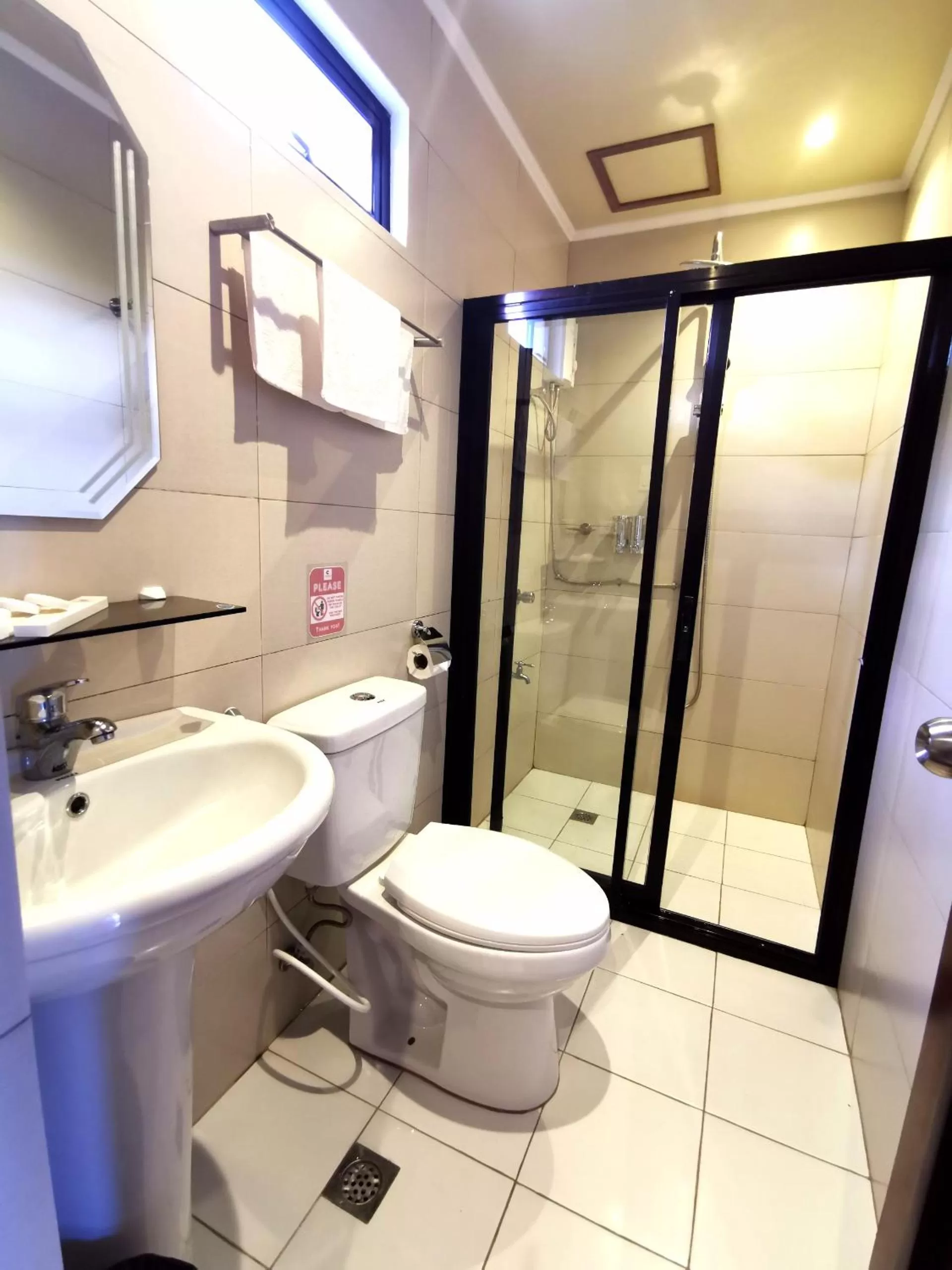 Shower in Charms Hotel