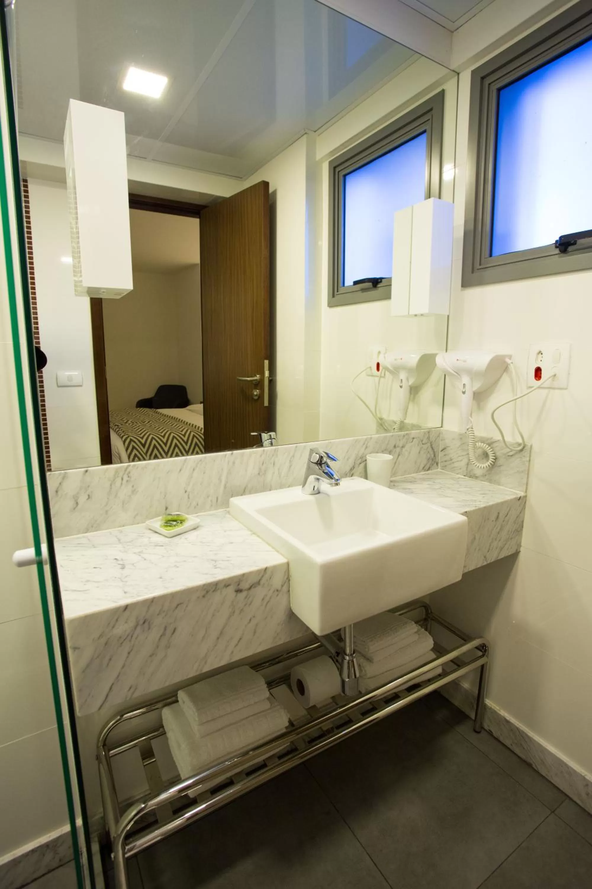 Bathroom in Royal Regency Palace Hotel