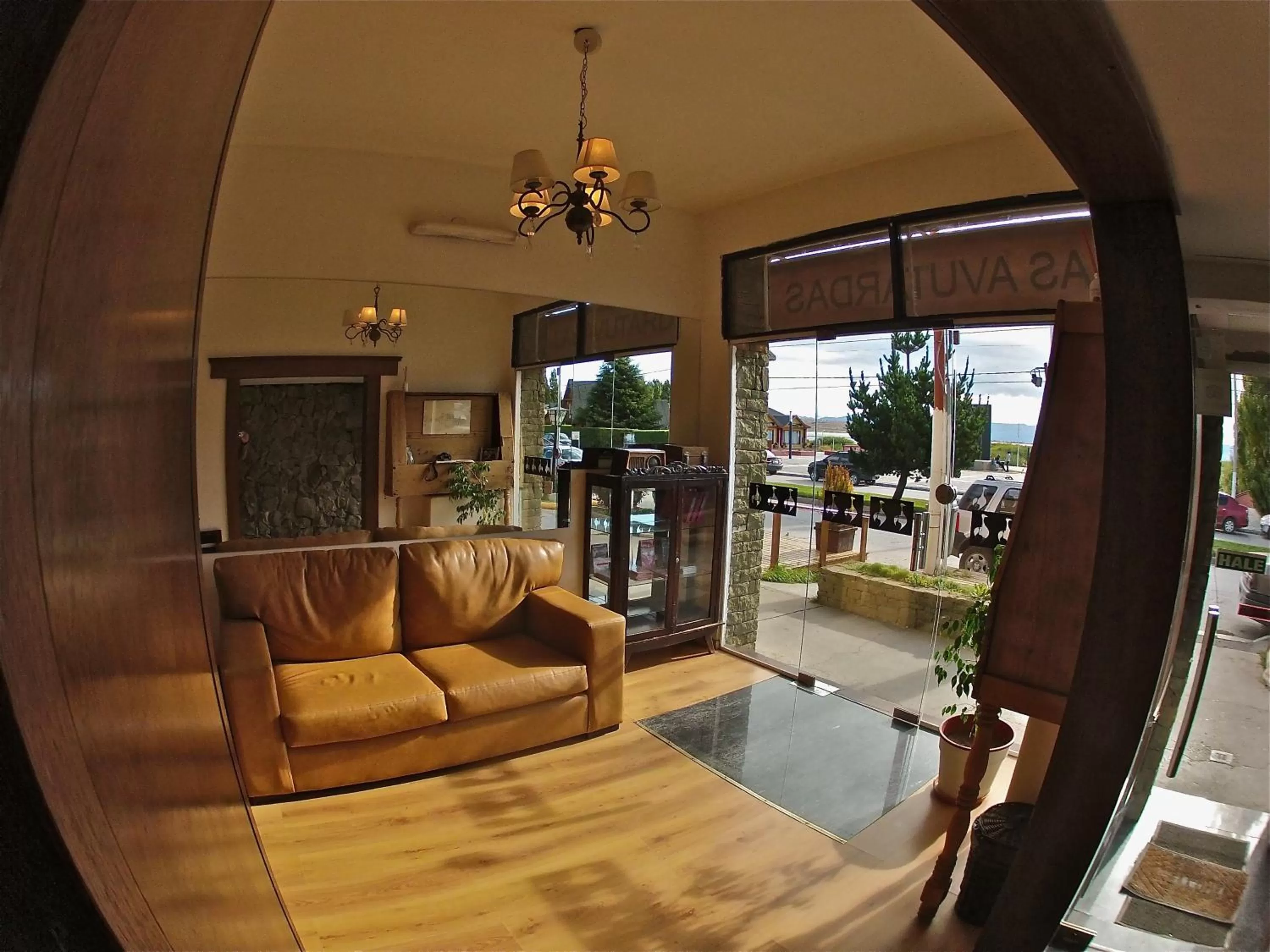 Las Avutardas Hosteria