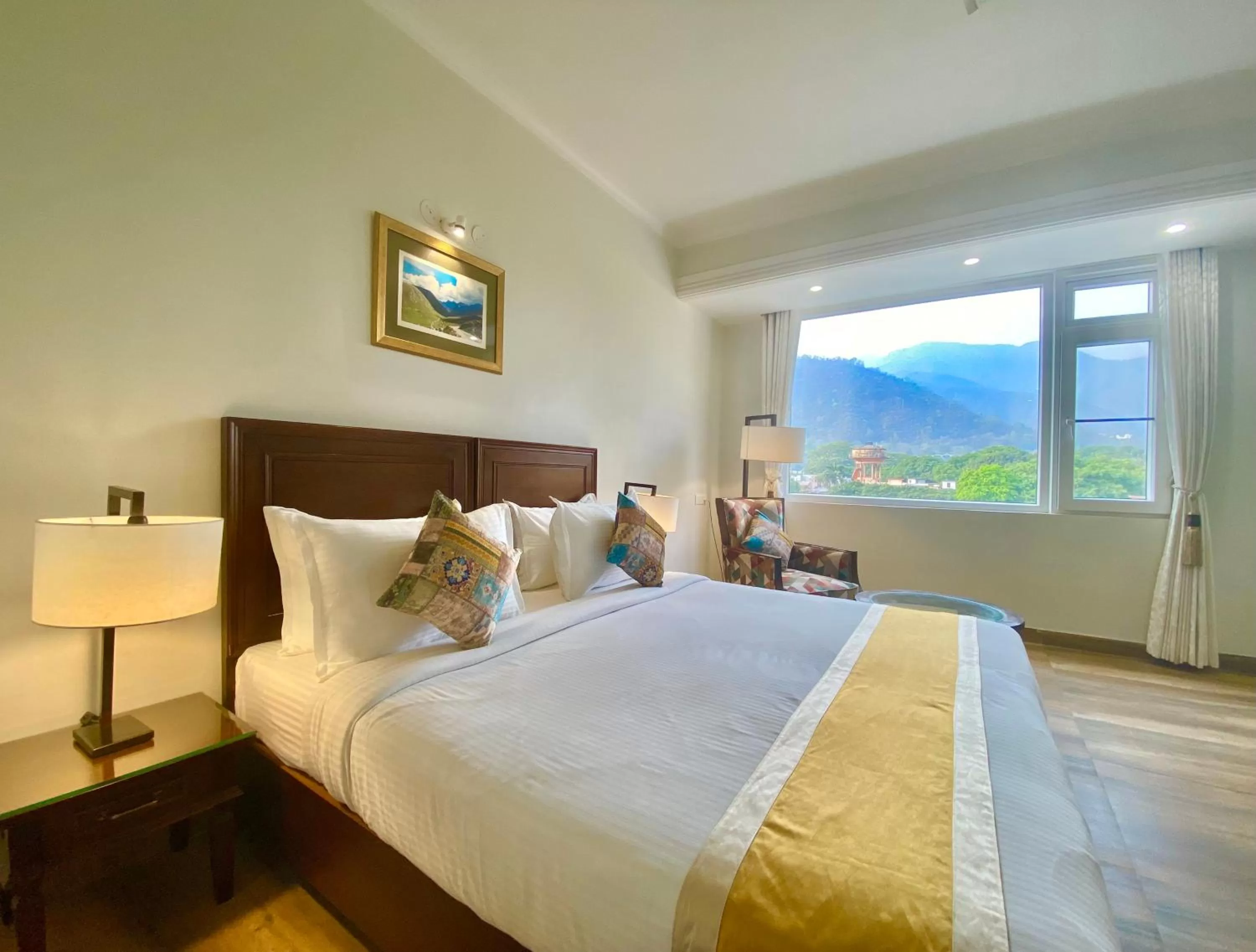 Bed in Green View by Green Tree Hotels
