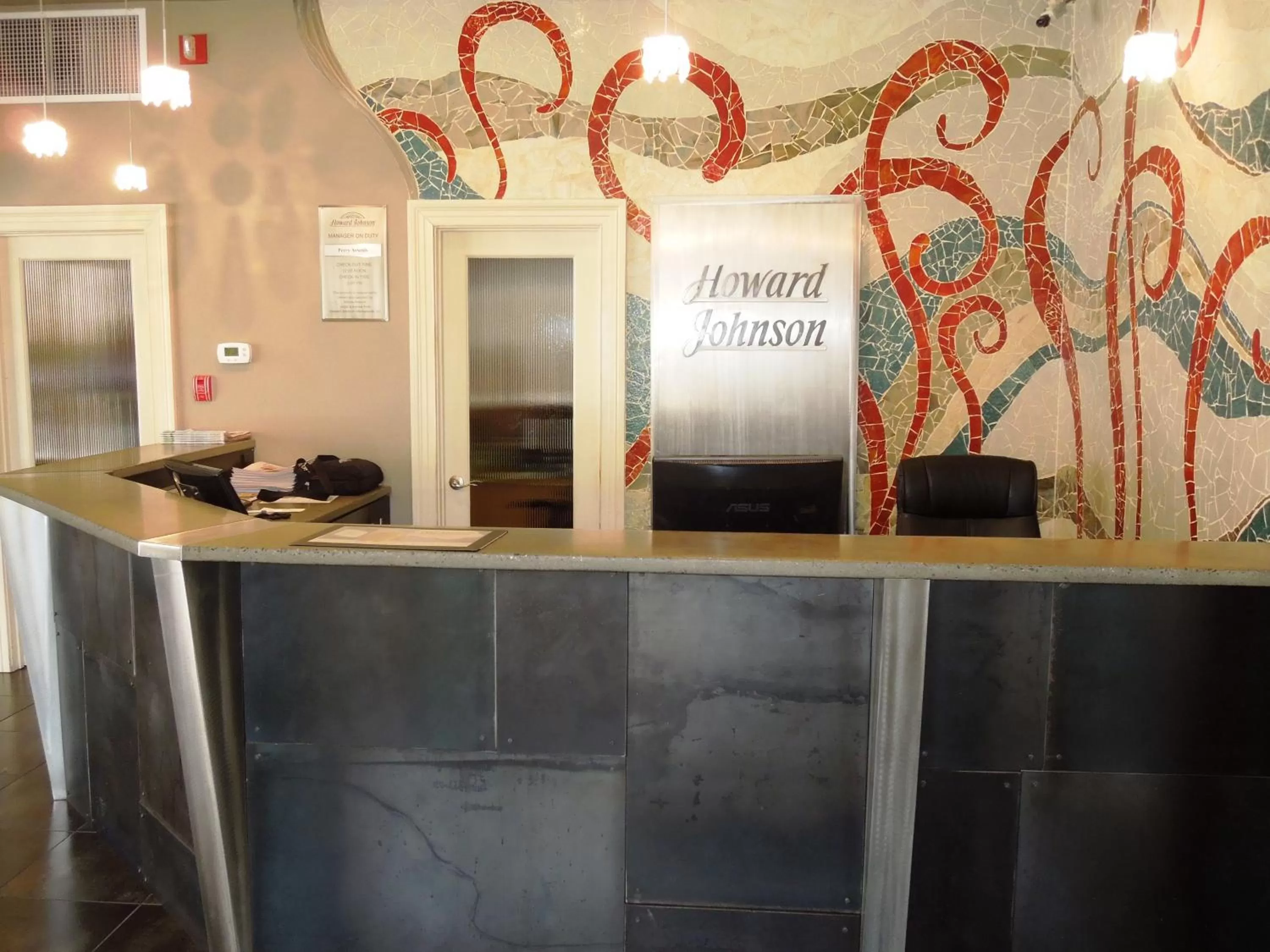 Lobby or reception in Howard Johnson by Wyndham Atlantic City