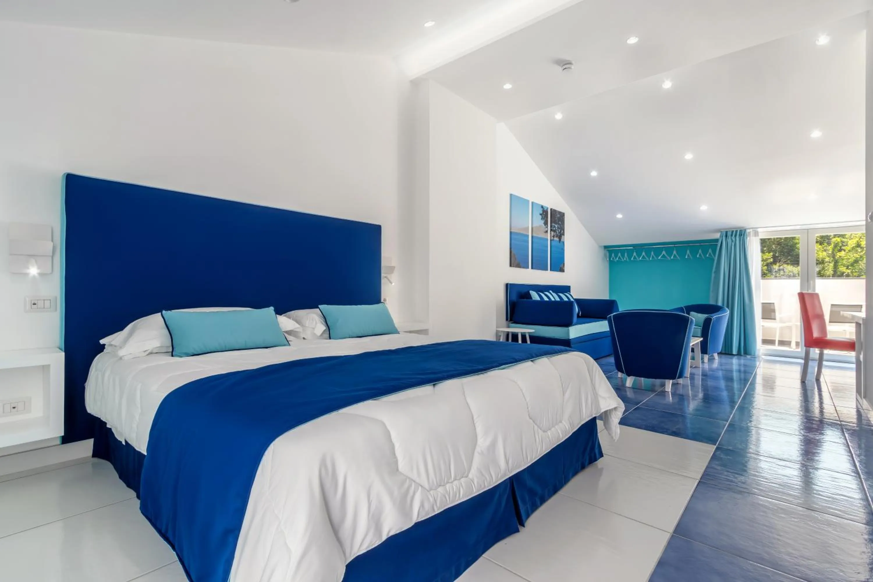 Bed in Hotel Metropole