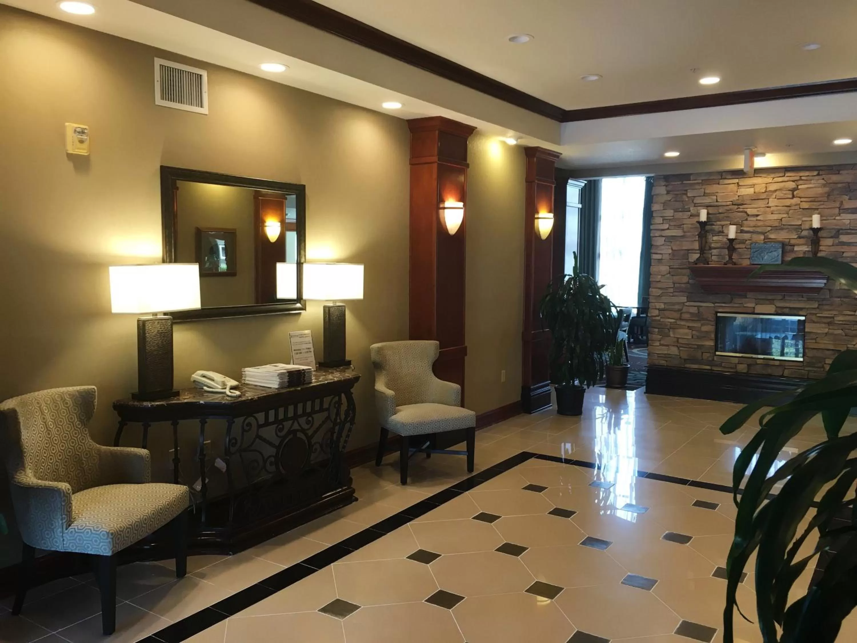 Property building in Staybridge Suites Irvine East/Lake Forest by IHG