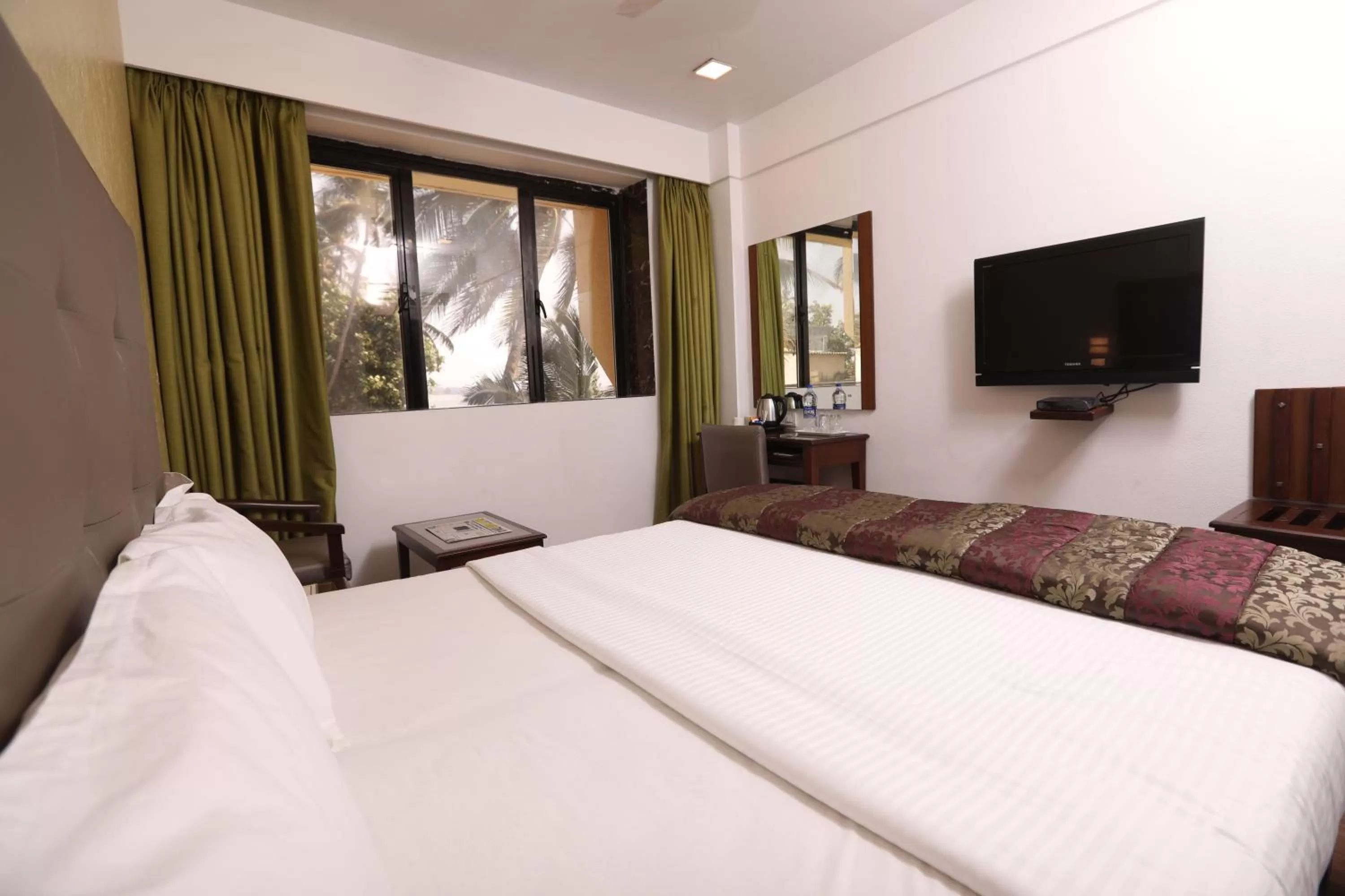 Bed in Citizen Hotel