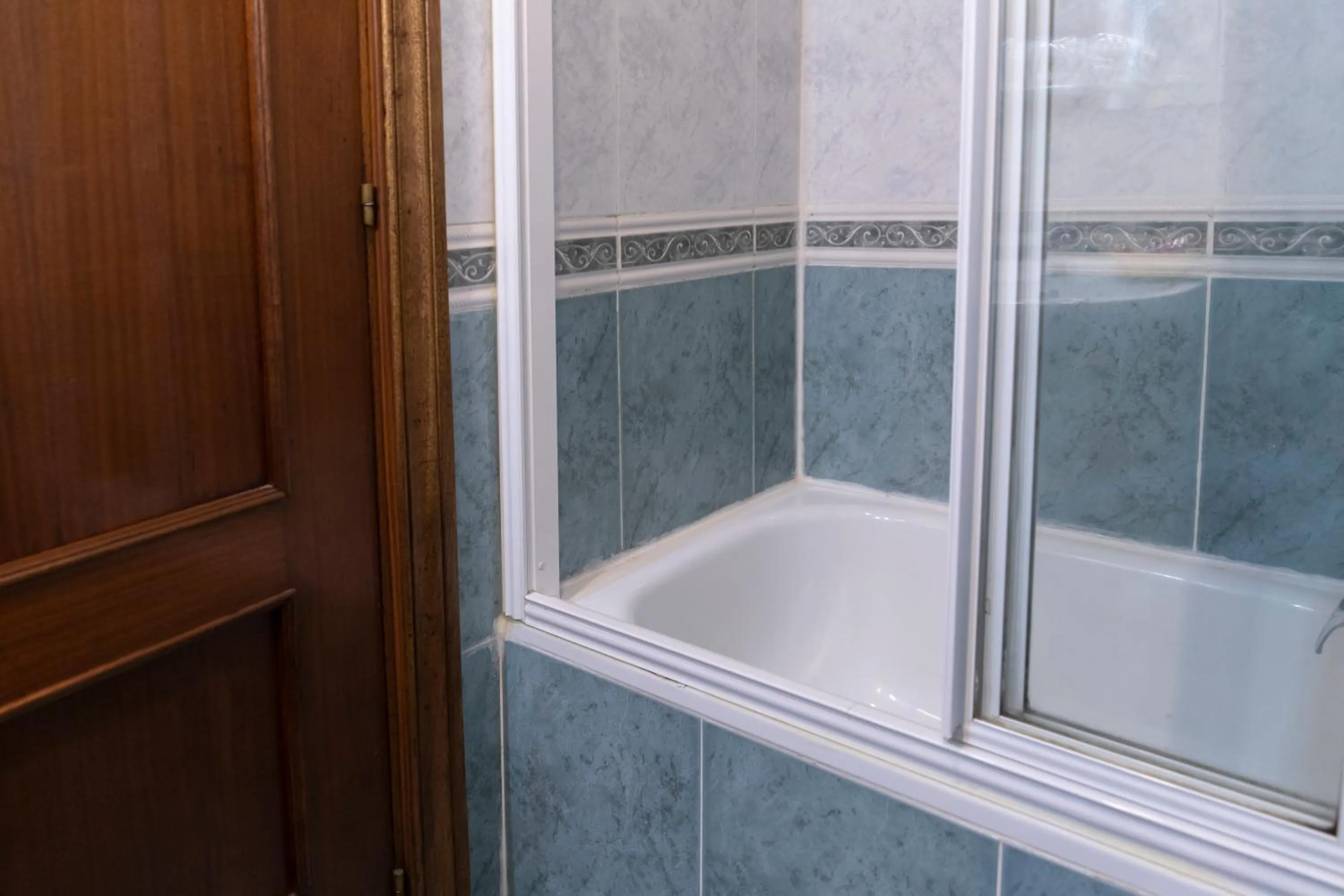 Bathroom in Hostal Tokio