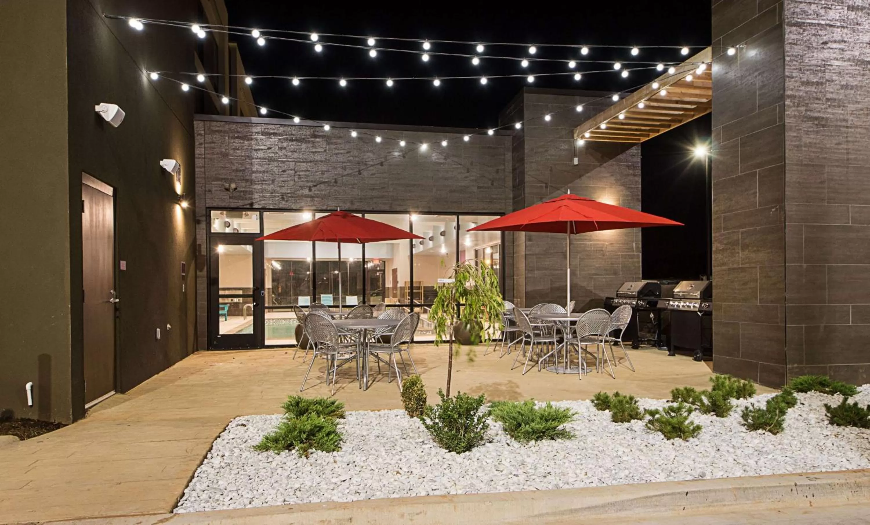 Patio in Home2 Suites By Hilton Oklahoma City Yukon