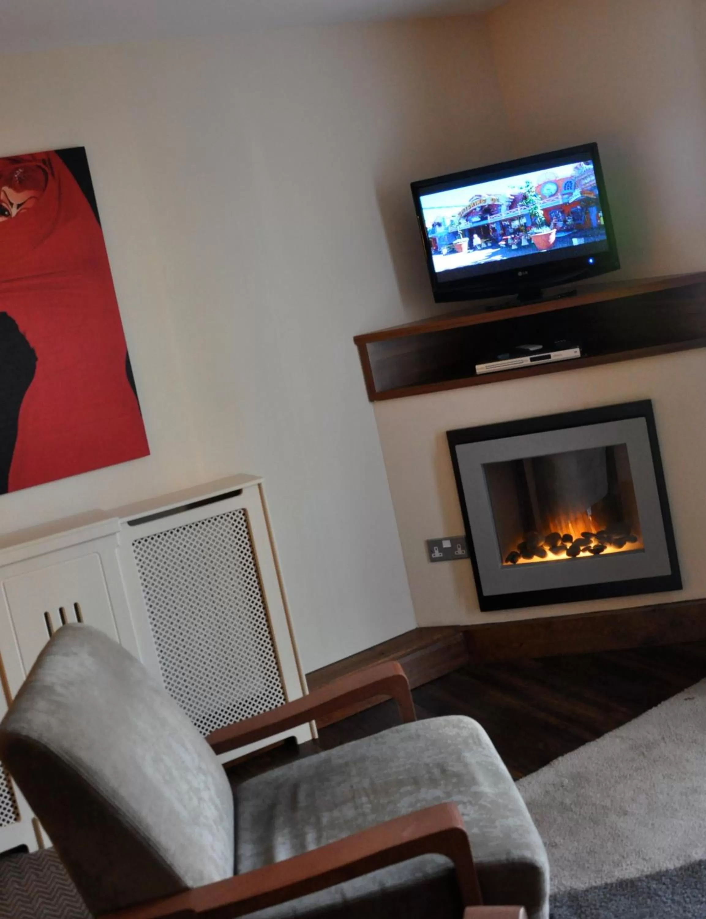 TV and multimedia in The Big Blue Hotel - Blackpool Pleasure Beach