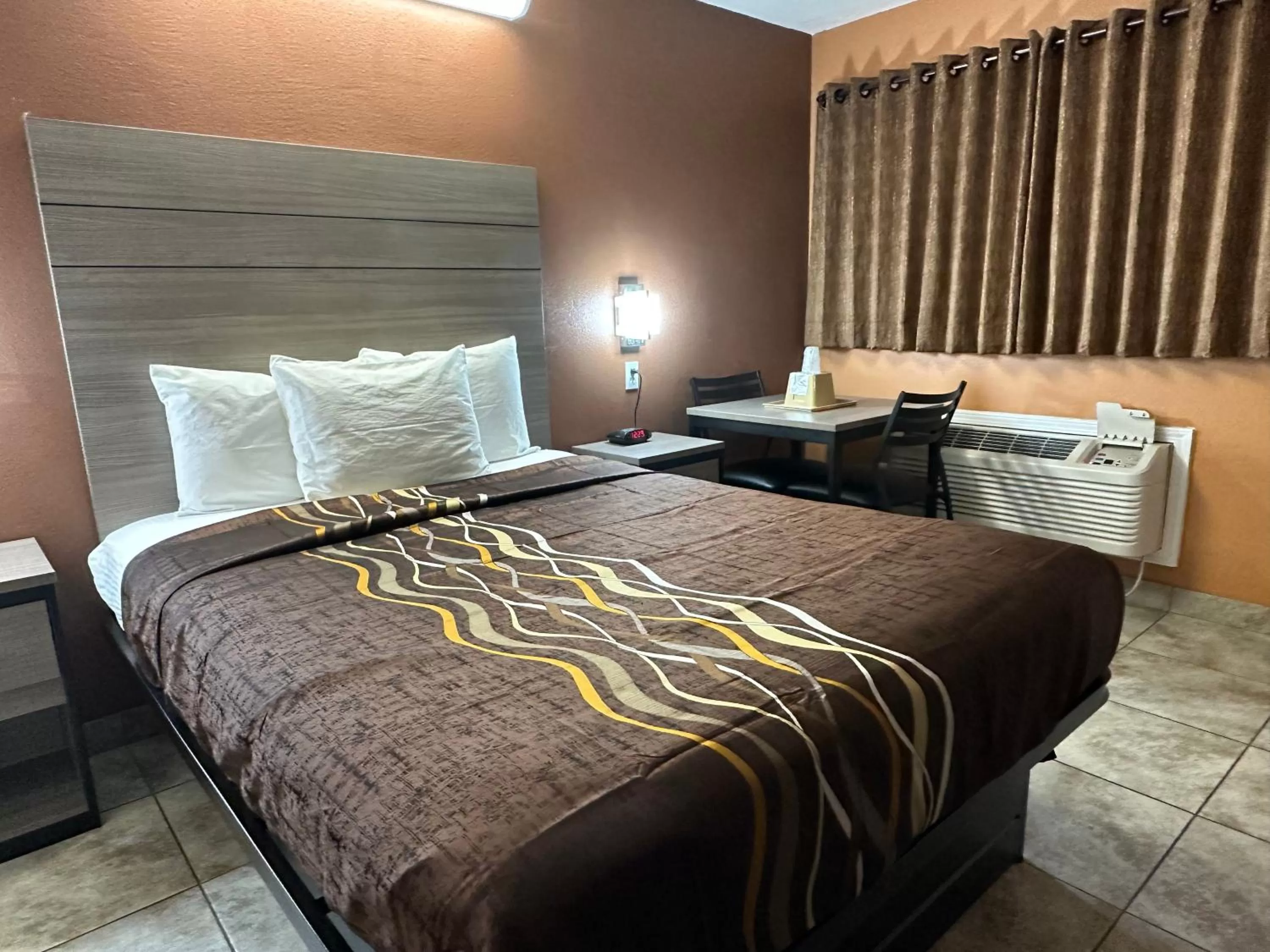 Bed in New Corral Motel